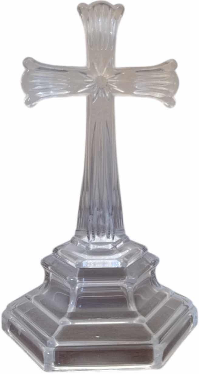 Photo 1 of 5- VINTAGE MIKASA CRYSTAL GLASS ANGELS, DEPLOMB LEAD CRYSTAL CROSS, AND MICHAEL C FINA FIFTH AVENUE 24% LEAD CRYSTAL CANDLE HOLDERS

H8.5” AND SMALLER