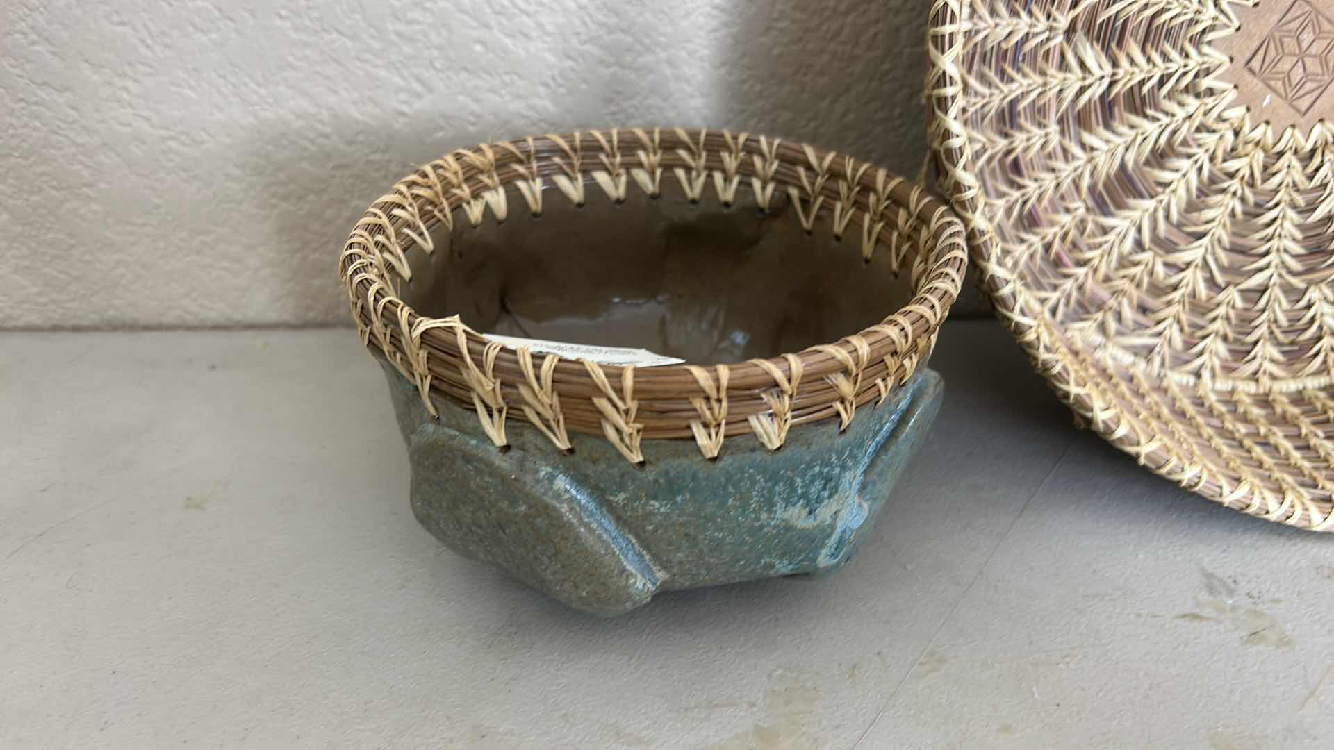 Photo 2 of 3 NEW WITH TAGS PINES AND POTS BY CAROL HANDMADE BASKETS AND MORE LARGEST 11” x H3”