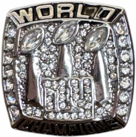 Photo 1 of REPLICA NEW YORK GIANTS SUPER-BOWL CHAMPIONSHIP RING APPROXIMATE SIZE 12