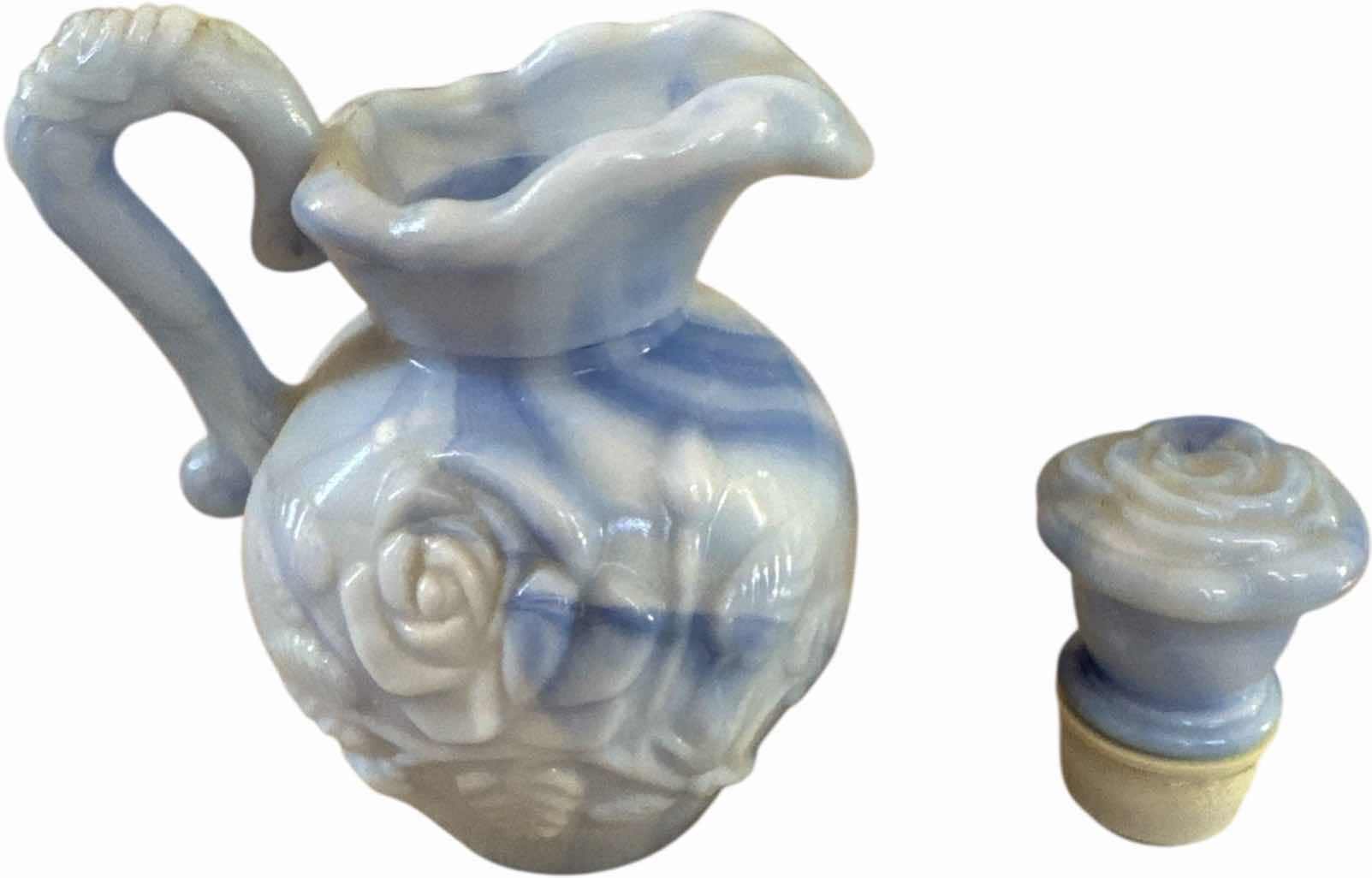 Photo 1 of 2- VINTAGE BLUE MARBLE, MILK GLASS VICTORIAN PICTURE AND BOWL

H”5 AND SMALLER