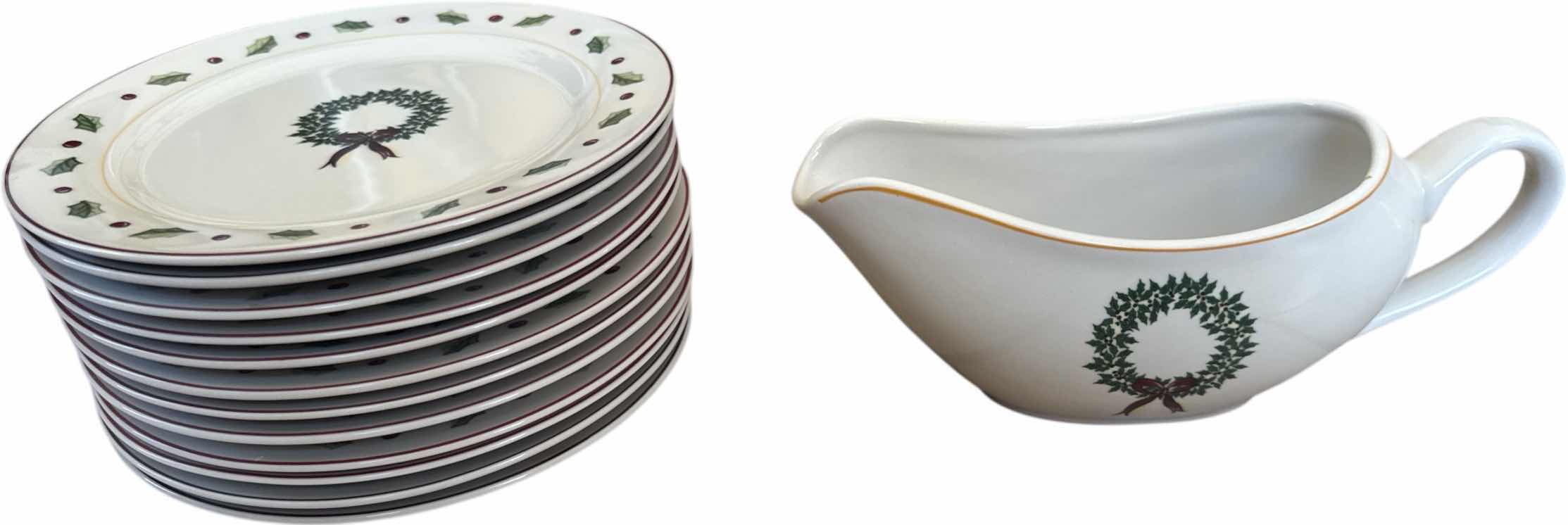 Photo 1 of 13- VINTAGE MERRY BRITE HOLIDAY CHRISTMAS WREATH PLATES AND GRAVY BOAT

PLATES
D7.5”