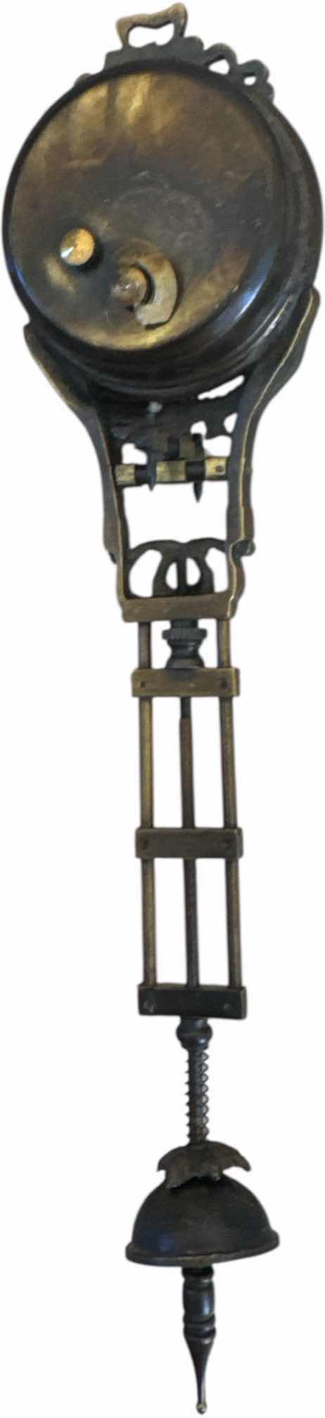 Photo 1 of 165
ANTIQUE BRASS MOVEMENT ARM FOR GERMAN JUNGHANS SWINGING CLOCK

H9.5”