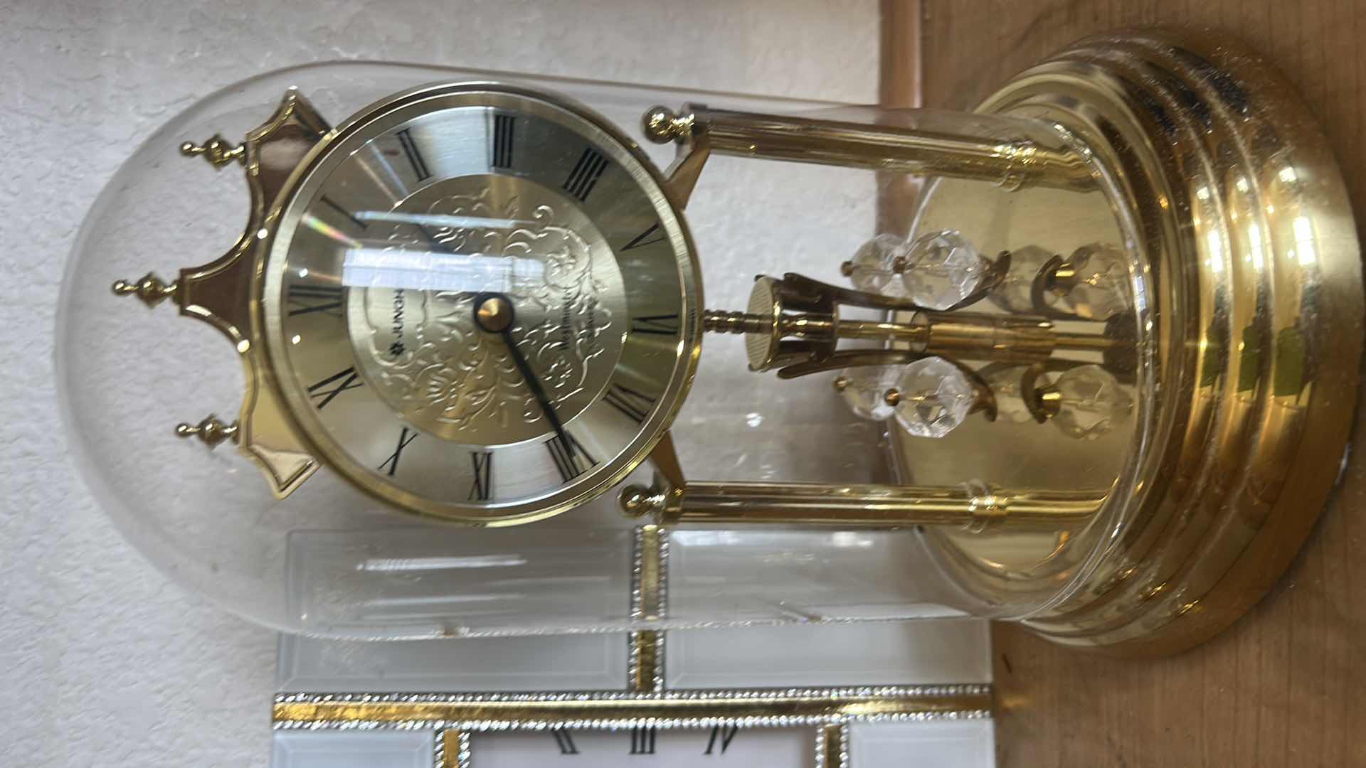 Photo 1 of 3 CLOCKS H9”