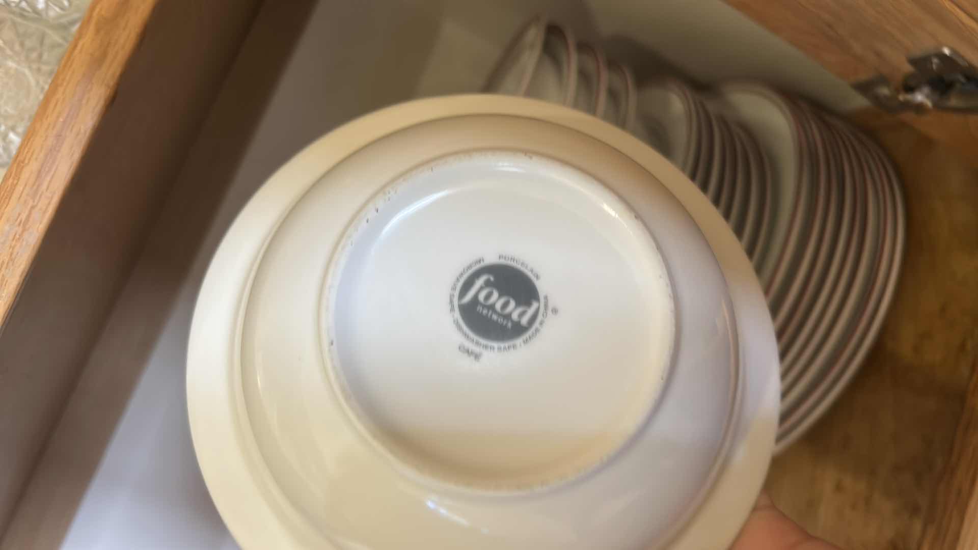 Photo 1 of 2 SHELVES OF KITCHENWARE