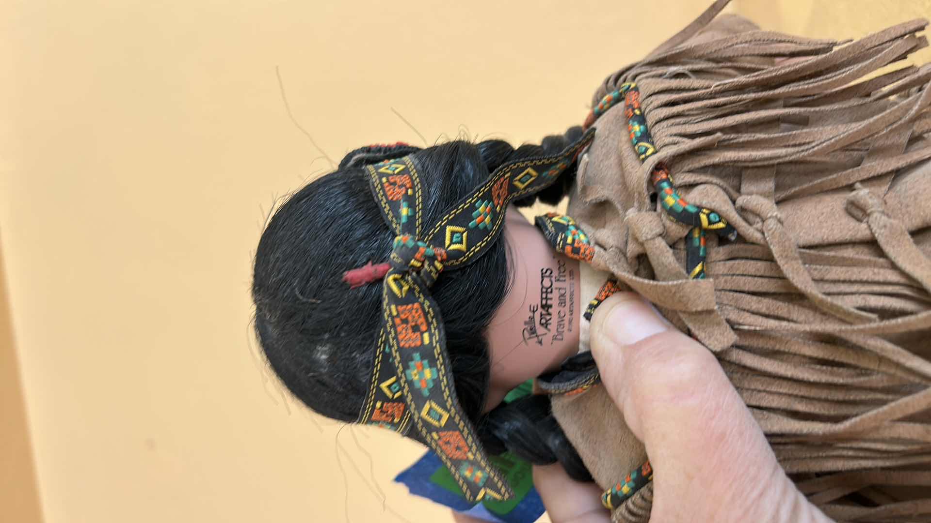 Photo 1 of “BRAVE AND FREE” ARTAFFECTS PORCELAIN DOLL H10”