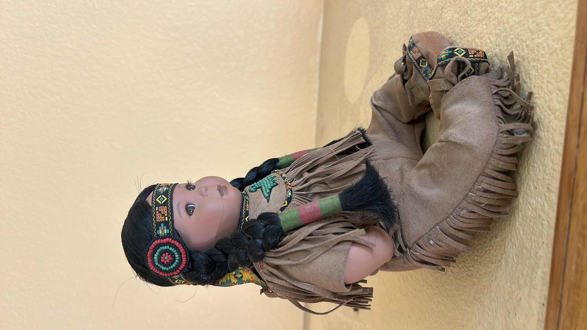 Photo 1 of “BRAVE AND FREE” ARTAFFECTS PORCELAIN DOLL H10”