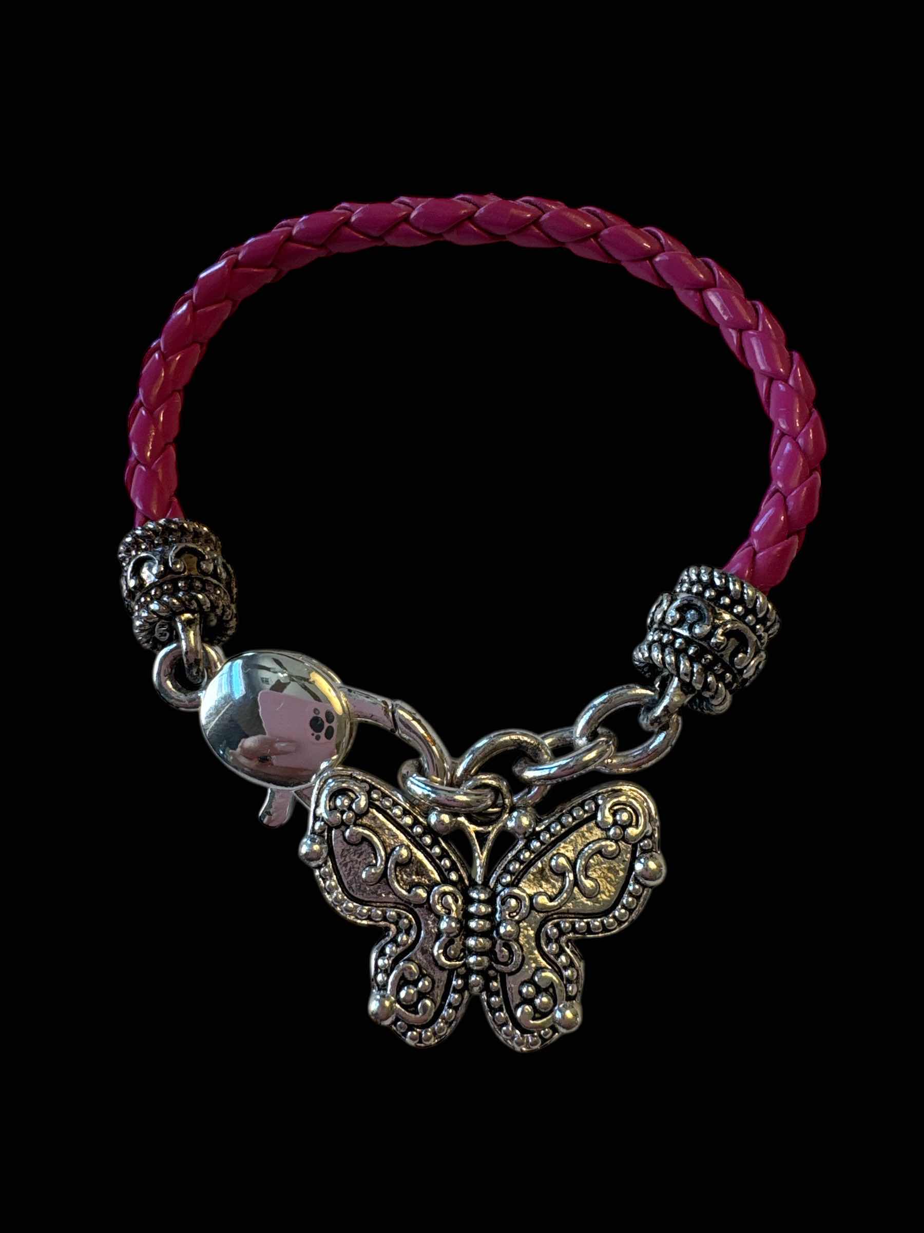 Photo 1 of BUTTERFLY CHARM BRACELET PINK AND SILVER TONE, JEWELRY 

D3”
