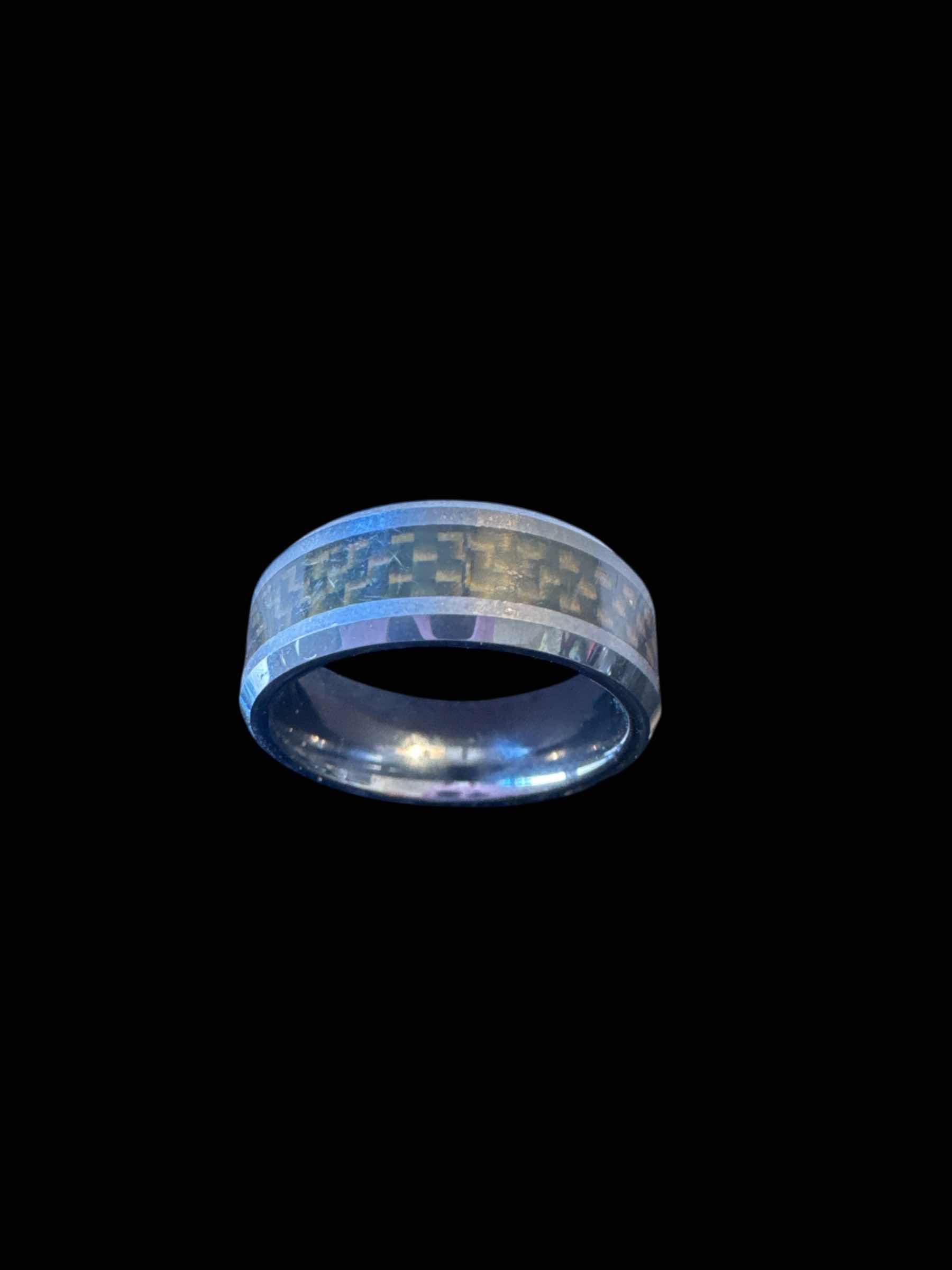 Photo 1 of 2- MENS RING SILVER TONE, APPROXIMATE SIZE 8