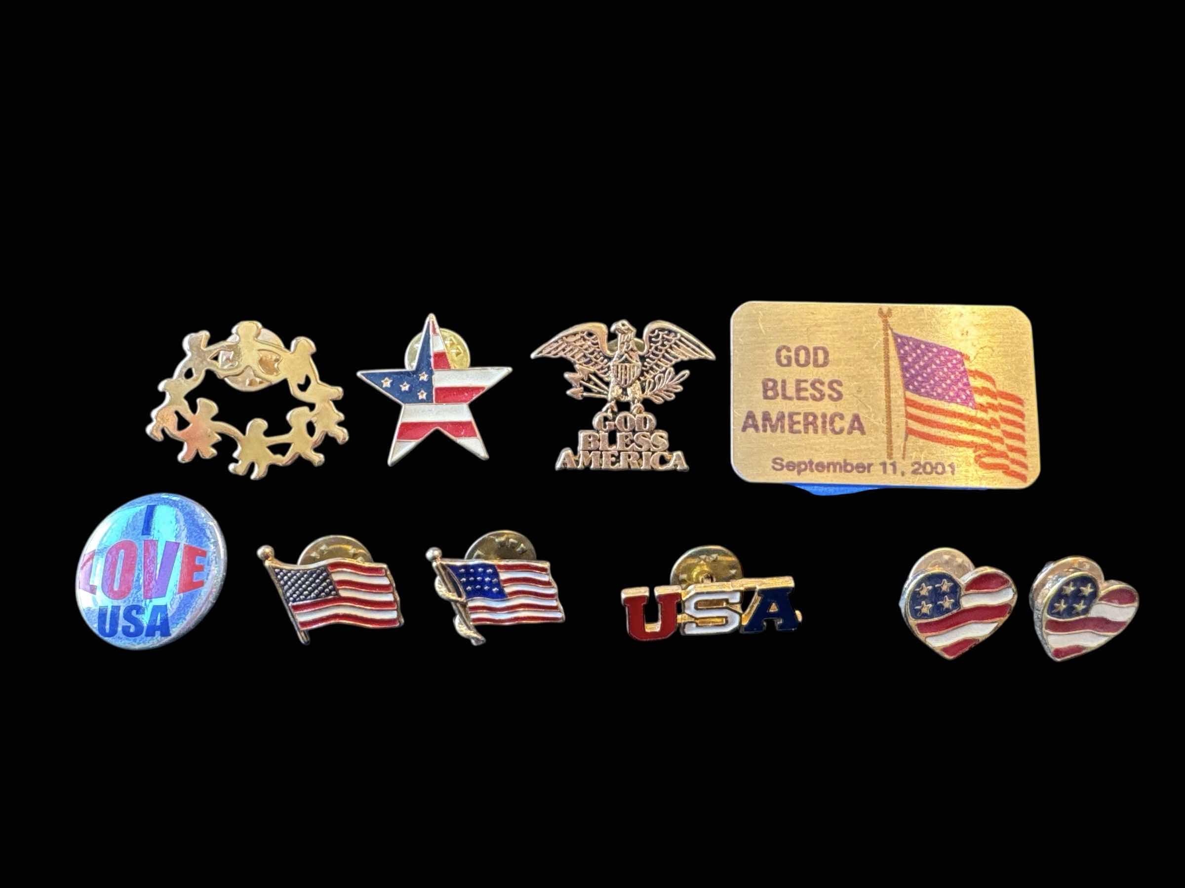 Photo 1 of 10- VINTAGE ASSORTED USA PATRIOTIC PINS, GOLD TONE 

D1.5” AND SMALLER
