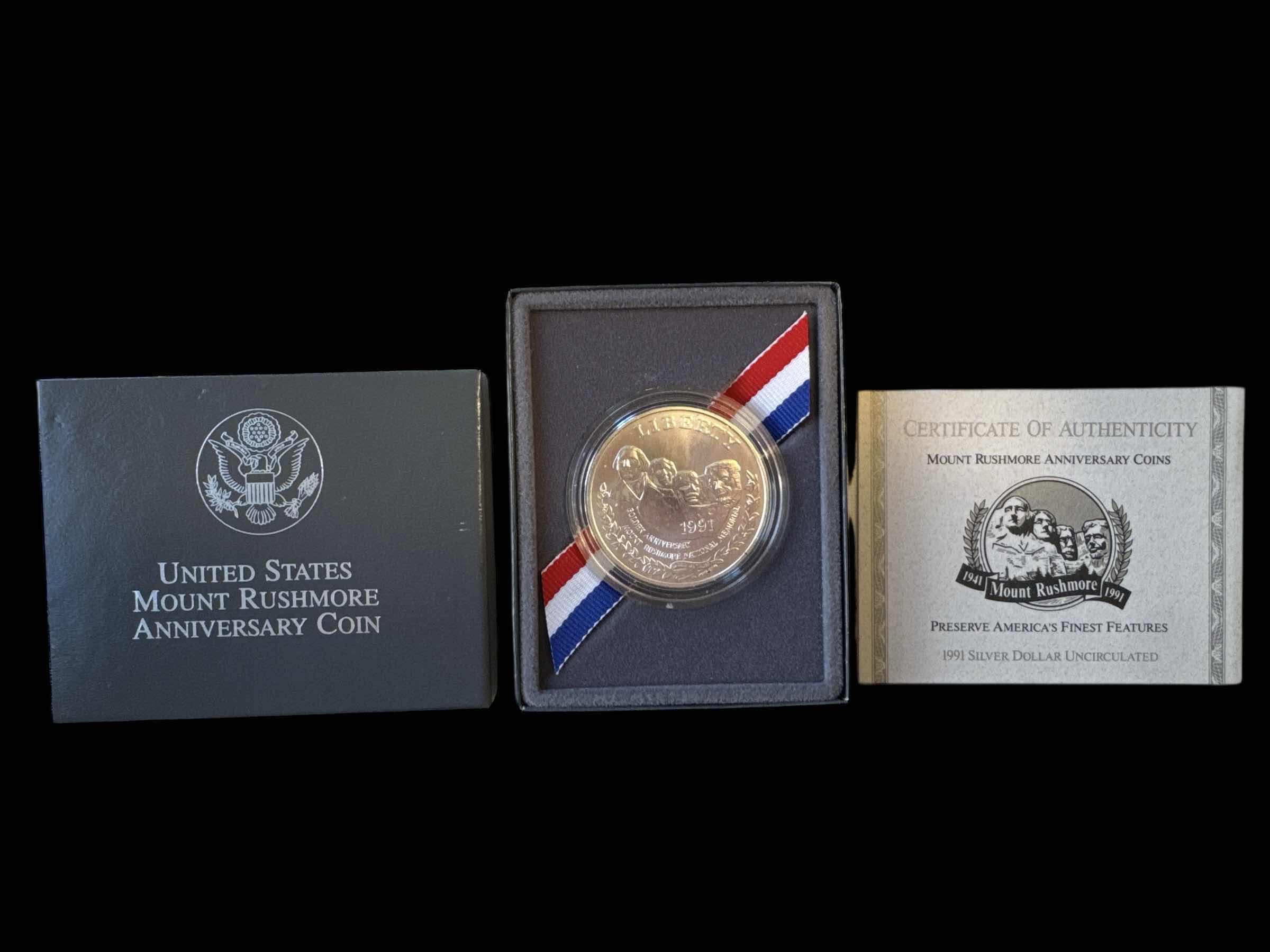 Photo 1 of 1991 UNITED STATES MOUNT RUSHMORE ANNIVERSARY COIN