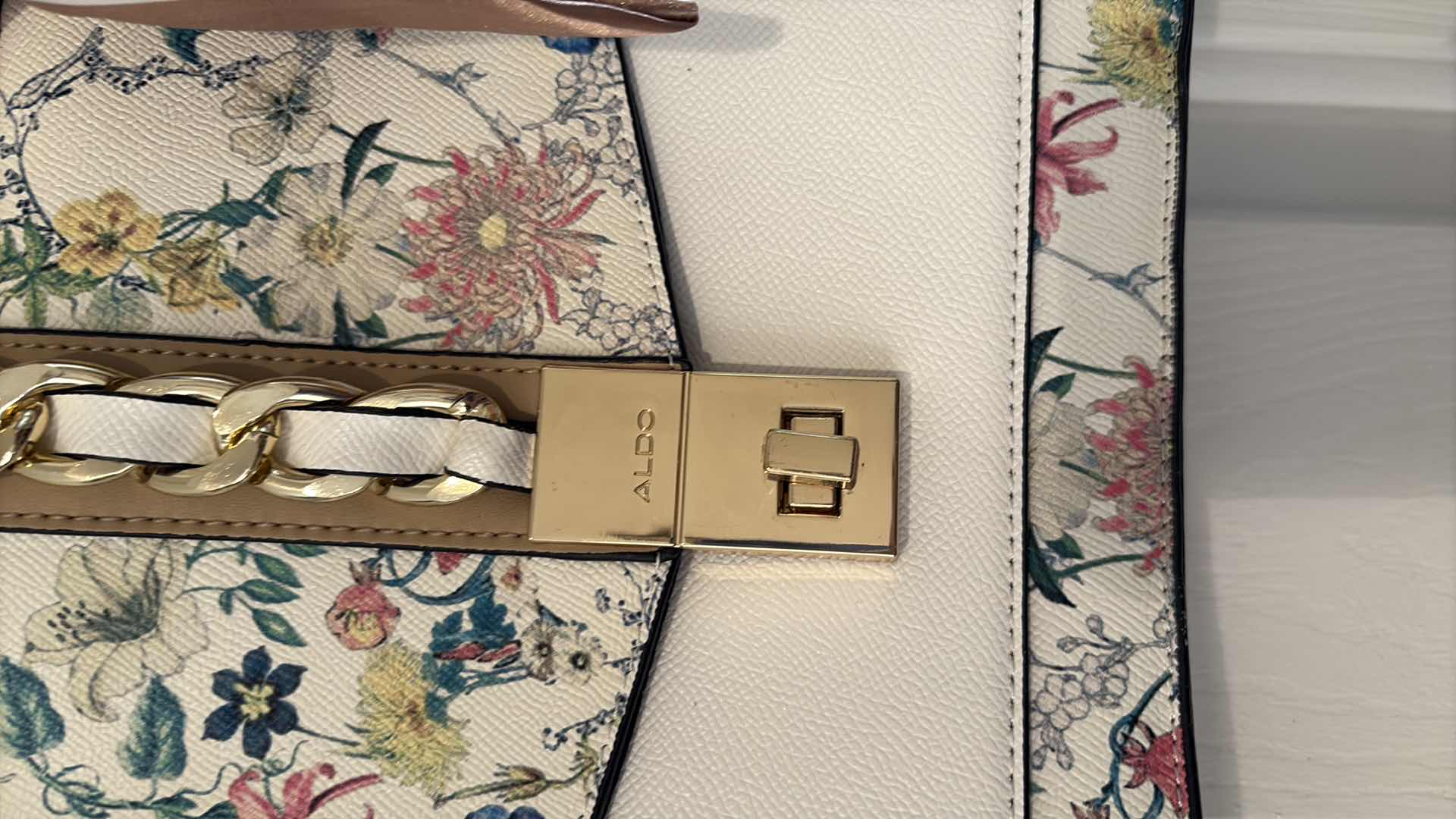Photo 1 of ALDO FLORAL HANDBAGS 10”