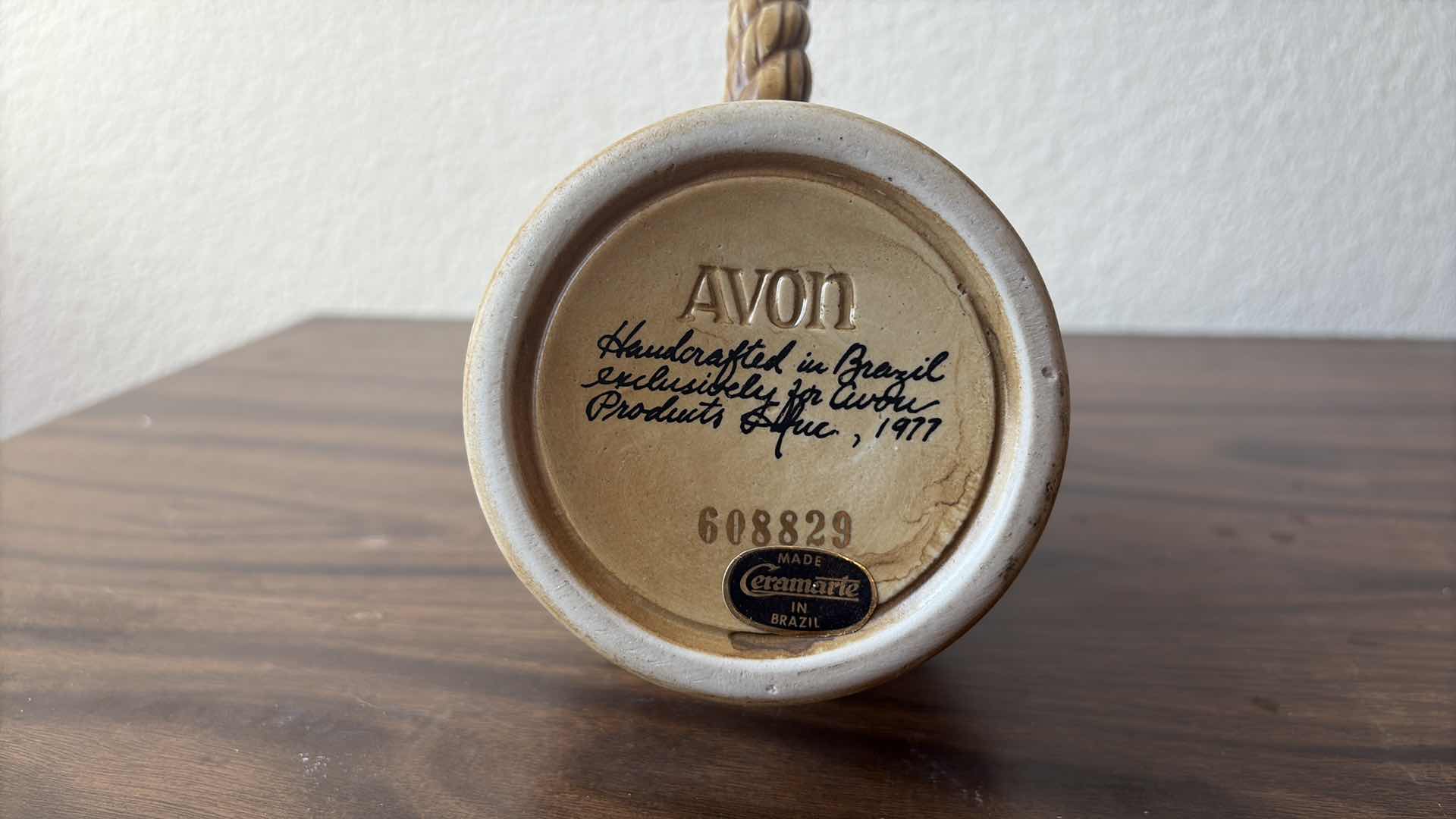 Photo 1 of AVON STEIN MADE IN BRAZIL 9”