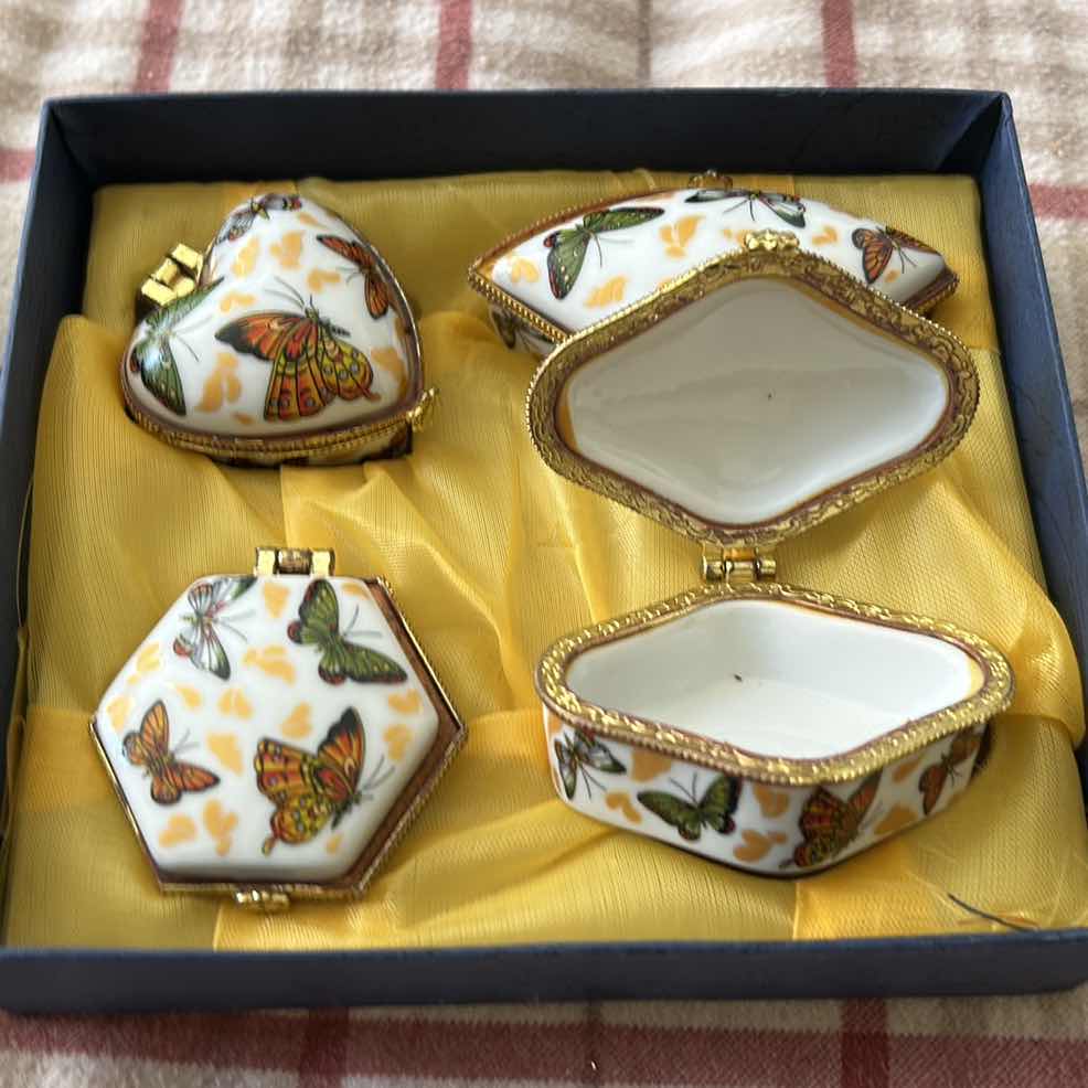 Photo 1 of 4 BUTTERFLY TRINKET/PILL BOXES