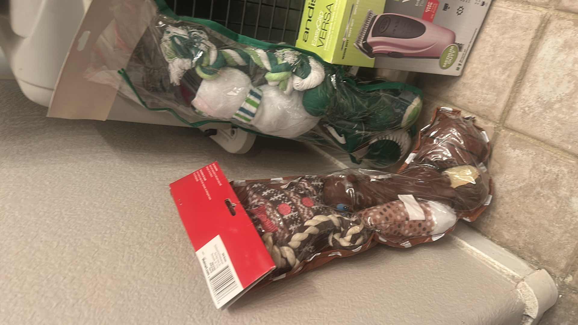 Photo 1 of ANIMAL SUPPLIES - CRATES AND MORE