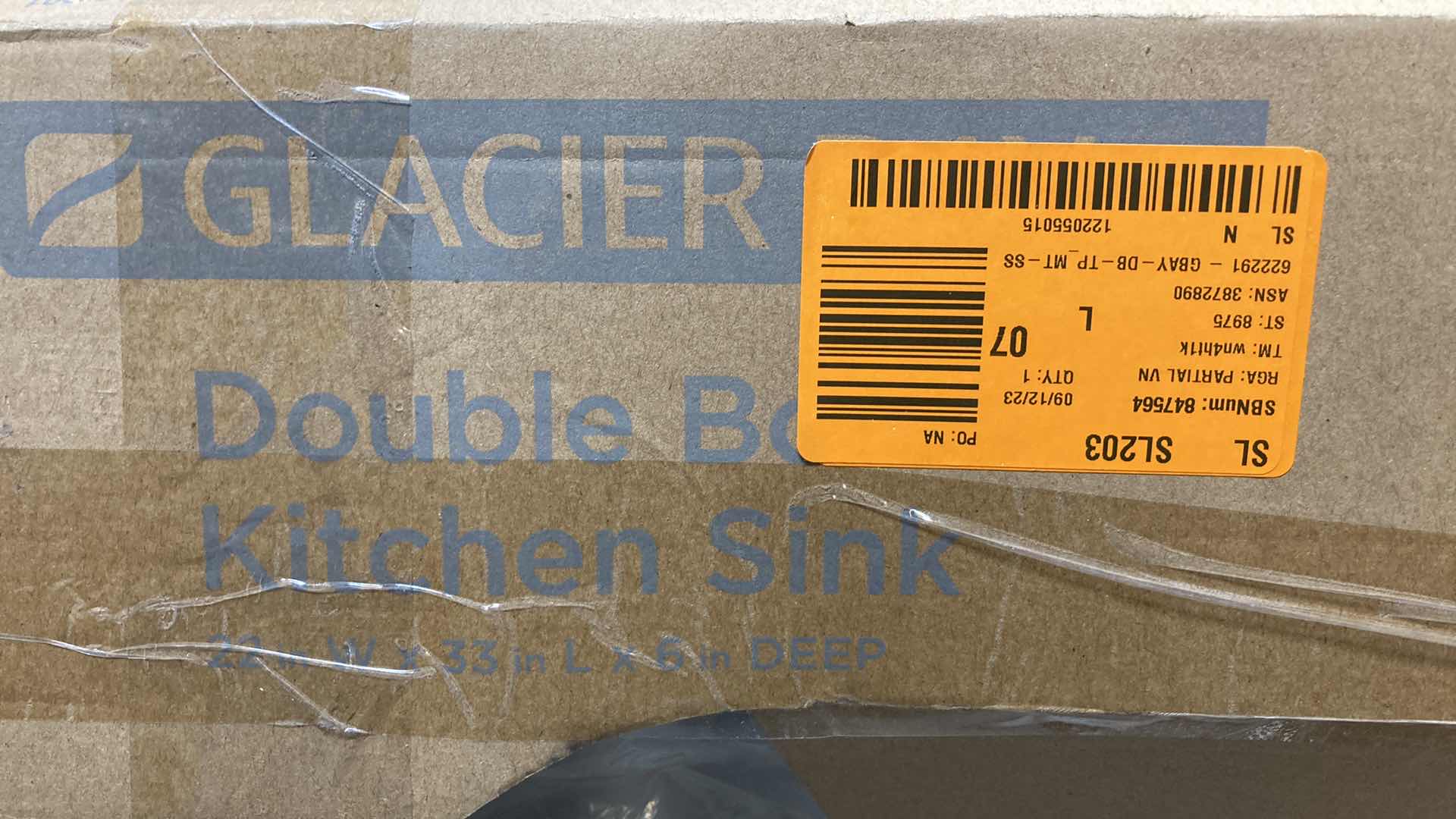 Photo 1 of NEW GLACIER BAY 33” BRUSHED STAINLESS STEEL 4 HOLE 23 GAUGE DROP IN DOUBLE BOWL SINK MODEL 622291