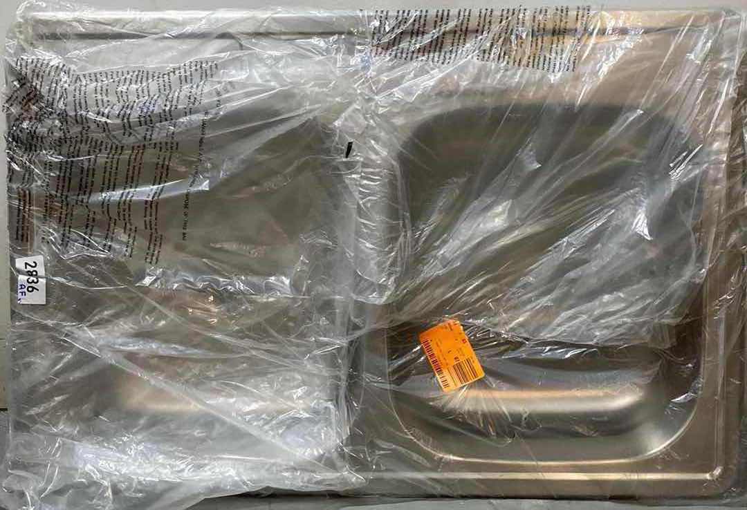 Photo 1 of NEW GLACIER BAY 33” BRUSHED STAINLESS STEEL 4 HOLE 23 GAUGE DROP IN DOUBLE BOWL SINK MODEL 622291