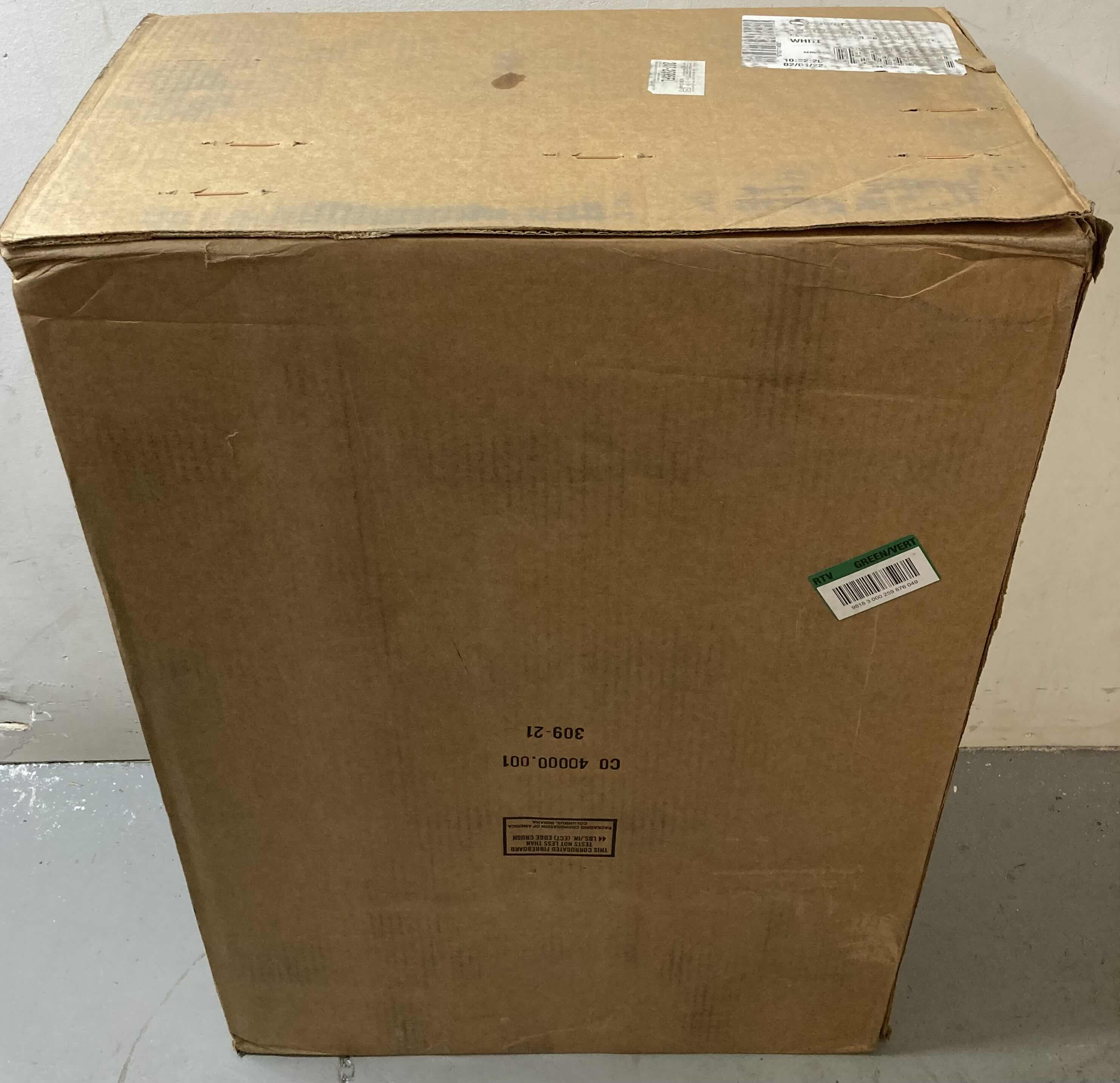 Photo 1 of NEW SWAN 33" MATTE WHITE DUAL MOUNT 1 FAUCET HOLE DOUBLE BOWL KITCHEN SINK MODEL KS02233LB.010