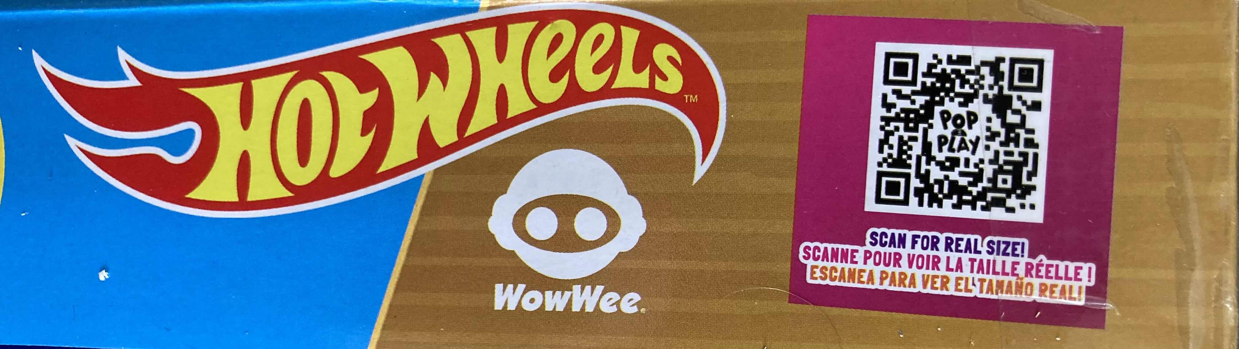 Photo 1 of NEW HOT WHEELS POP 2 PLAY FROM FLAT THAT CARDBOARD PRINT H27.5"