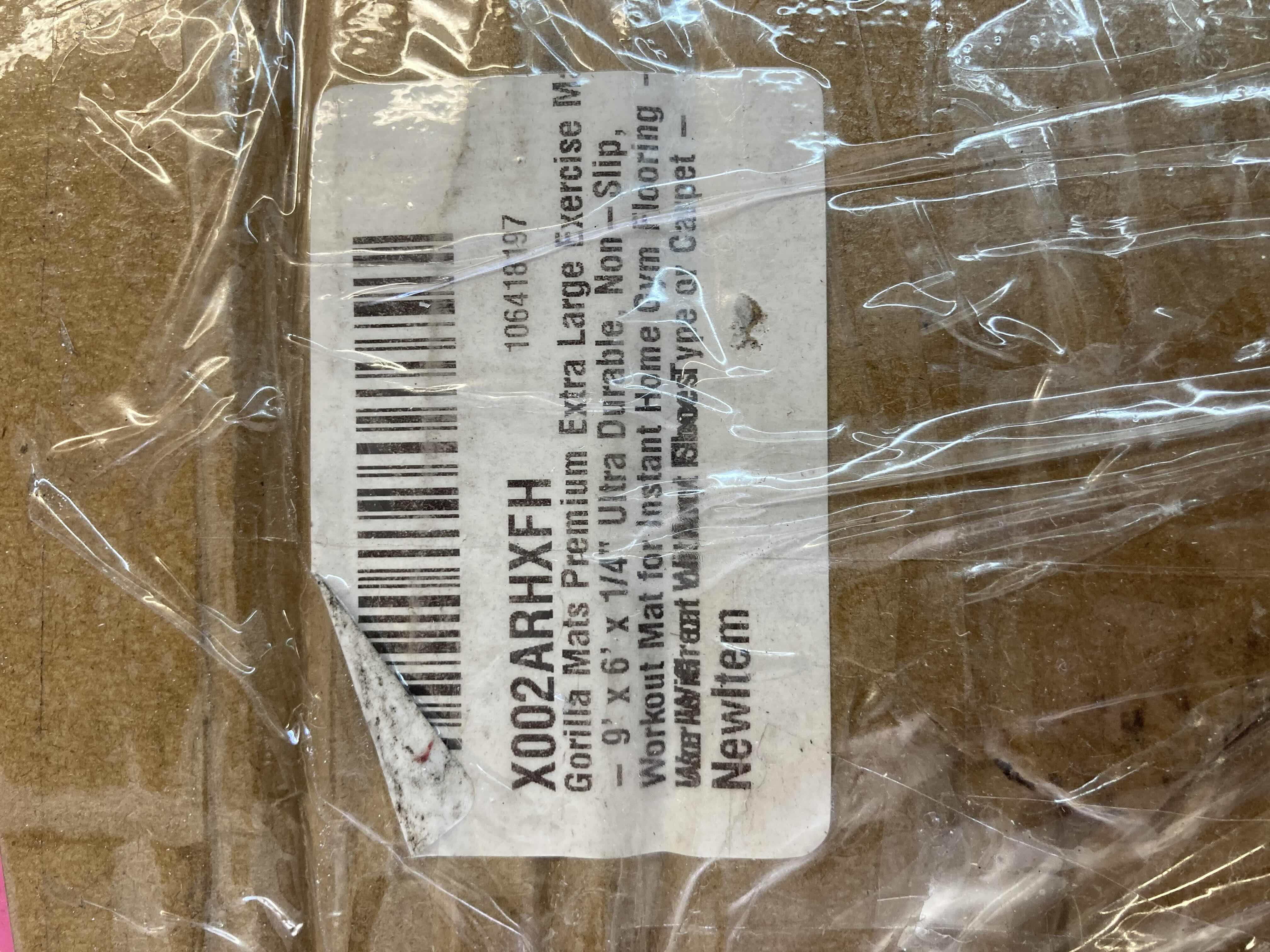 Photo 1 of NEW GORILLA MATS PREMIUM ULTRA DURABLE NONSLIP LARGE EXERCISE GYM MAT 9’ X 6’