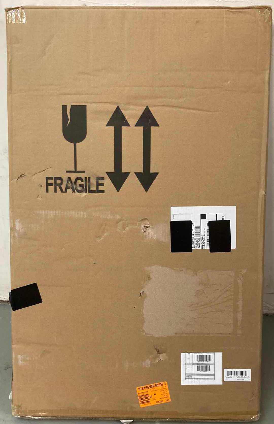 Photo 3 of NEW EDGEWOOD ASYMMETRICAL ACCENT OVAL FRAMELESS MIRROR 19.7” X 33.5”