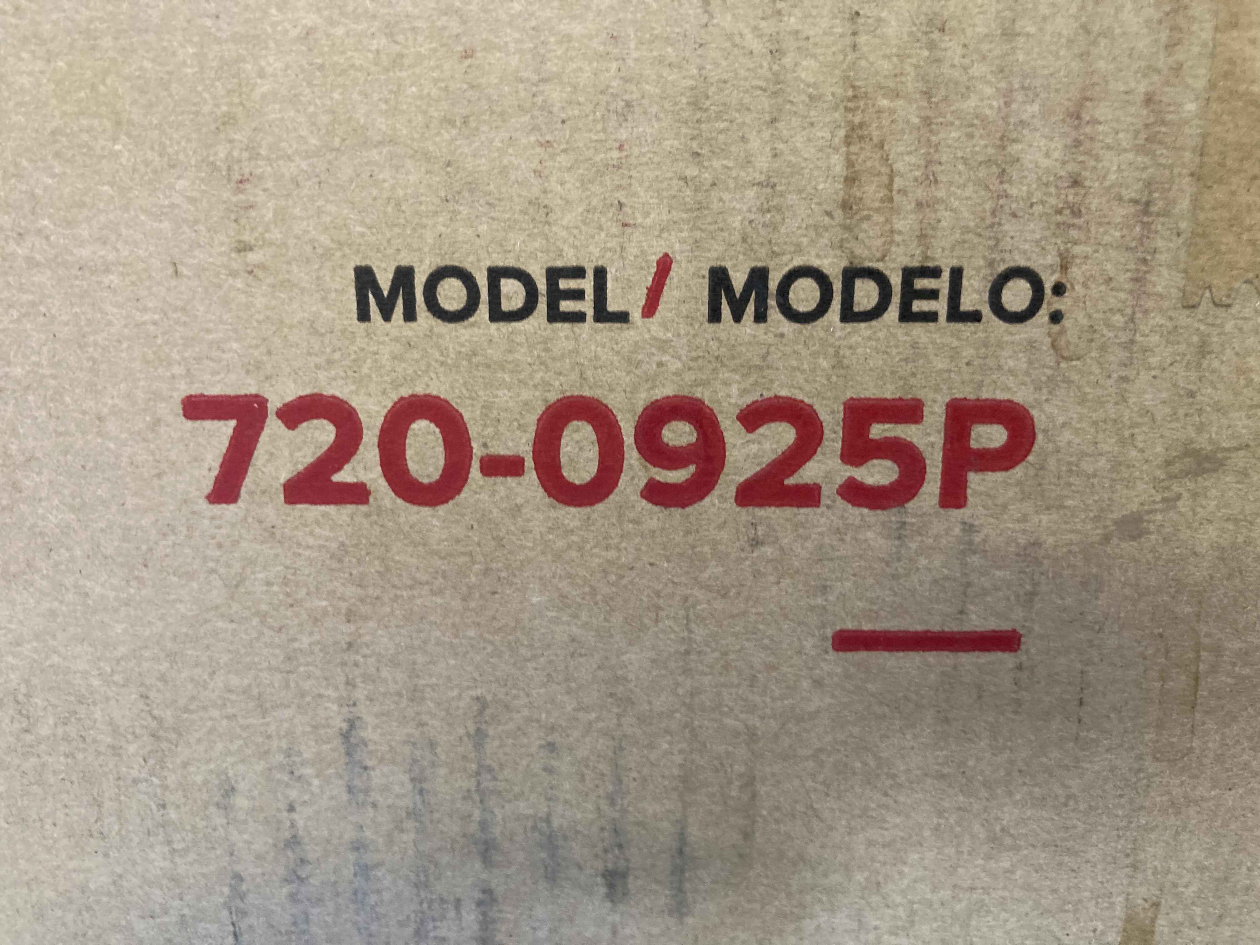 Photo 1 of NEW NEXGRILL 4 BURNER W SIDE BURNER GAS BBQ GRILL MODEL 720-0925P