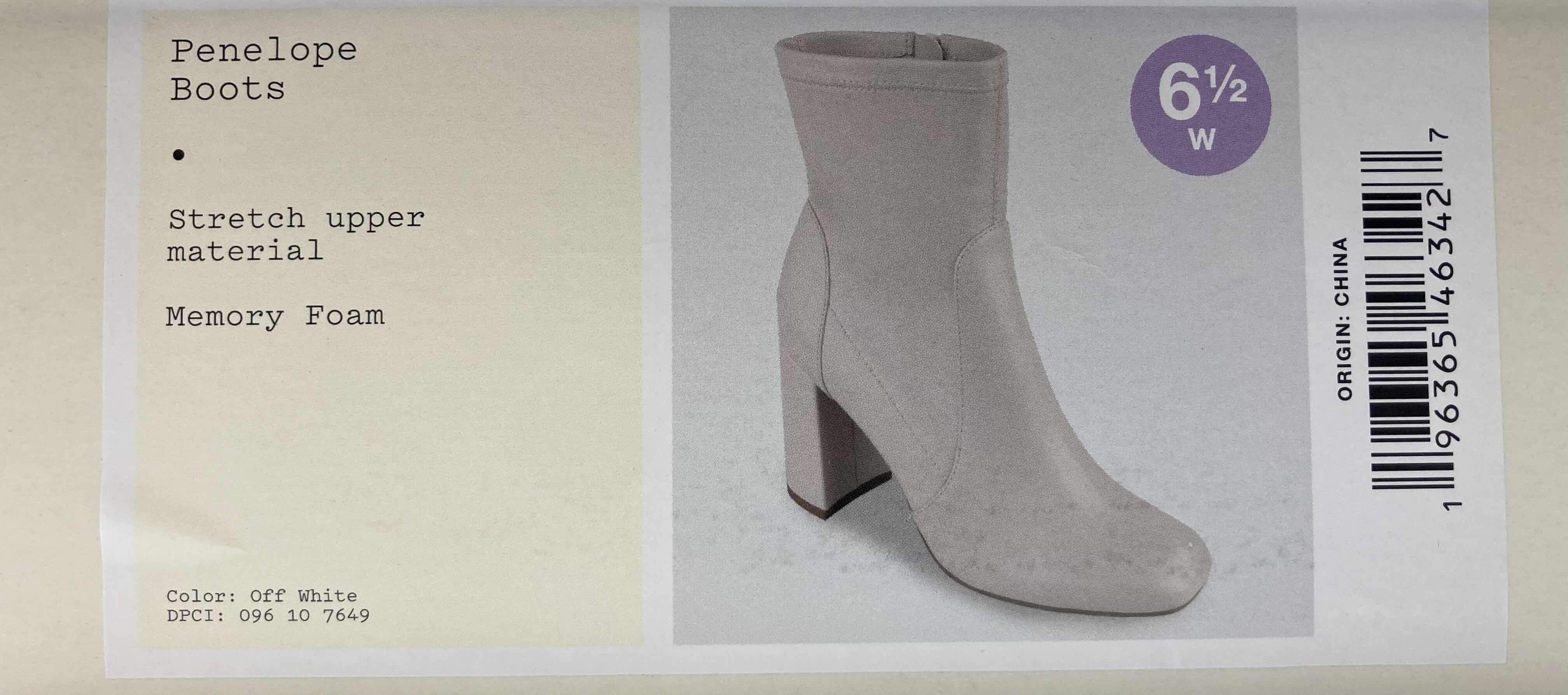 Photo 1 of NEW A NEW DAY PENELOPE MEMORY FOAM OFF-WHITE ZIP UP BOOTS WOMENS SIZE 6.5