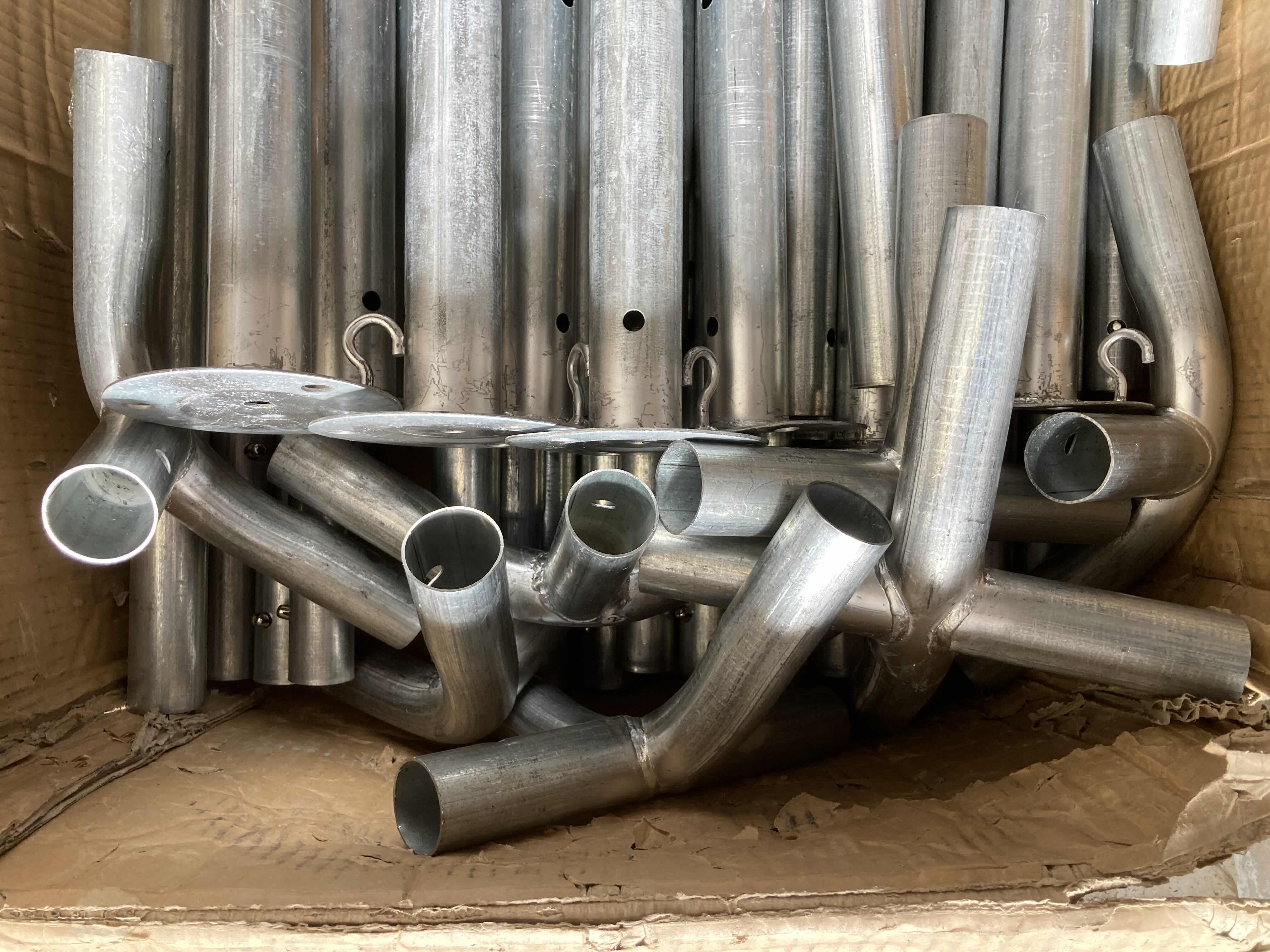 Photo 1 of LARGE GREEN TARP TENT/GOZEBO W STEEL STANDS, BRACKETS & TIE DOWNS (BOX DIMENSIONS 39.5” X 24” H13”)