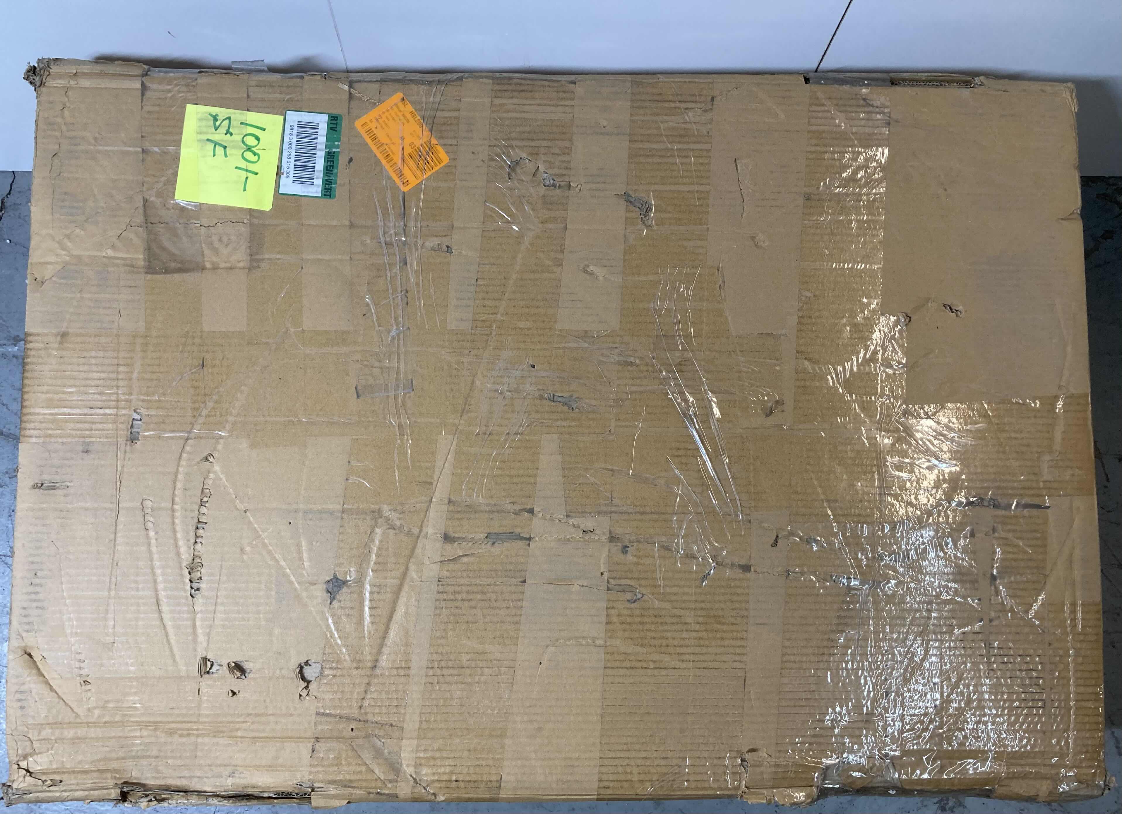 Photo 1 of $675.   NEW SINKOLOGY 34” GRACE CRISP WHITE FINISH APRON FRONT UNDER-MOUNT SINGLE BOWL KITCHEN SINK 33.85” X 21.84” H9”