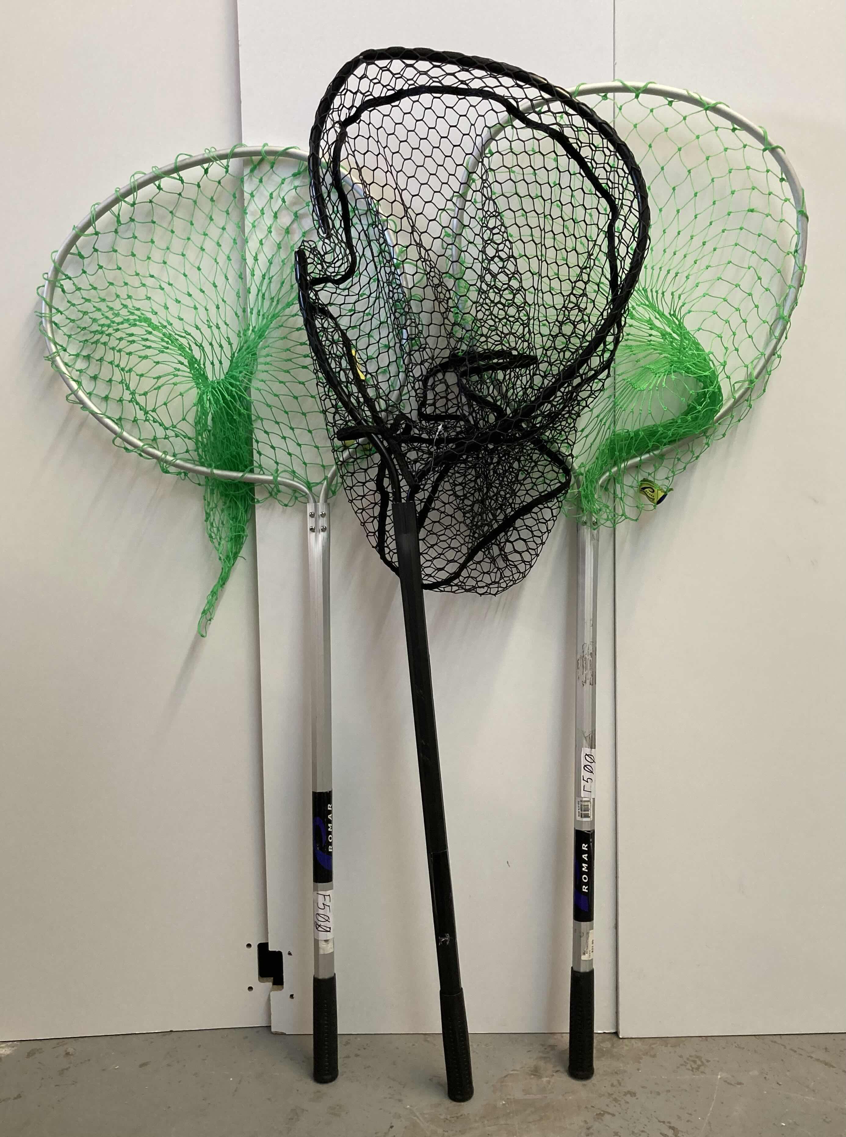 Photo 1 of PROMAR ANGLER LANDING NET 18” X 50” (3)