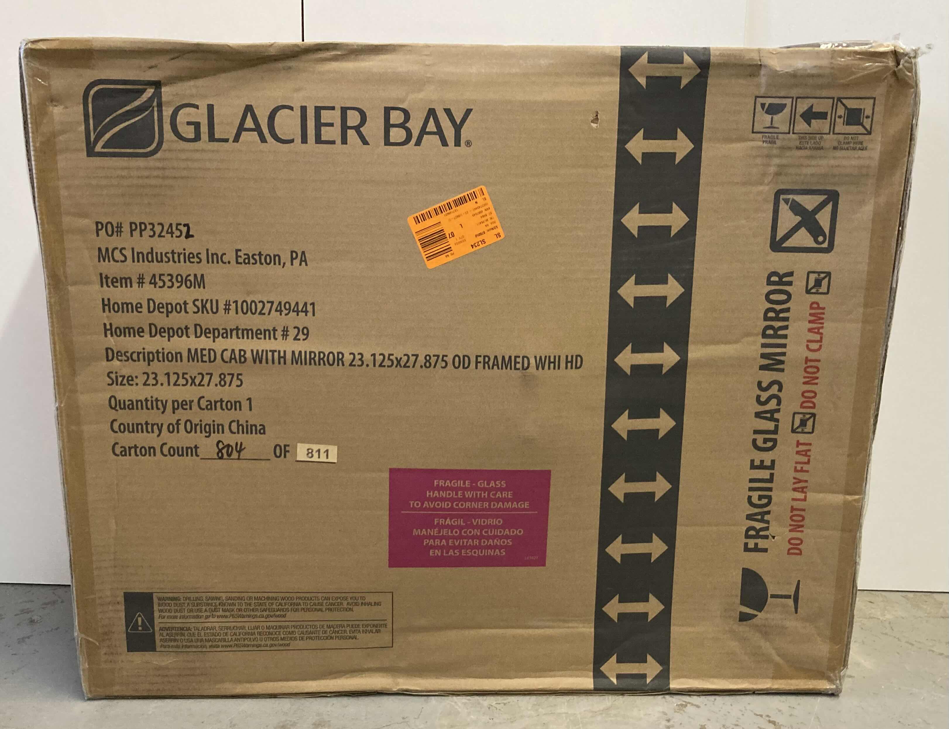 Photo 1 of GLACIER BAY WHITE RECTANGULAR MEDICINE CABINET W ADJUSTABLE SHELVES MODEL 45396M 23.13” X 7.5” H27.88”