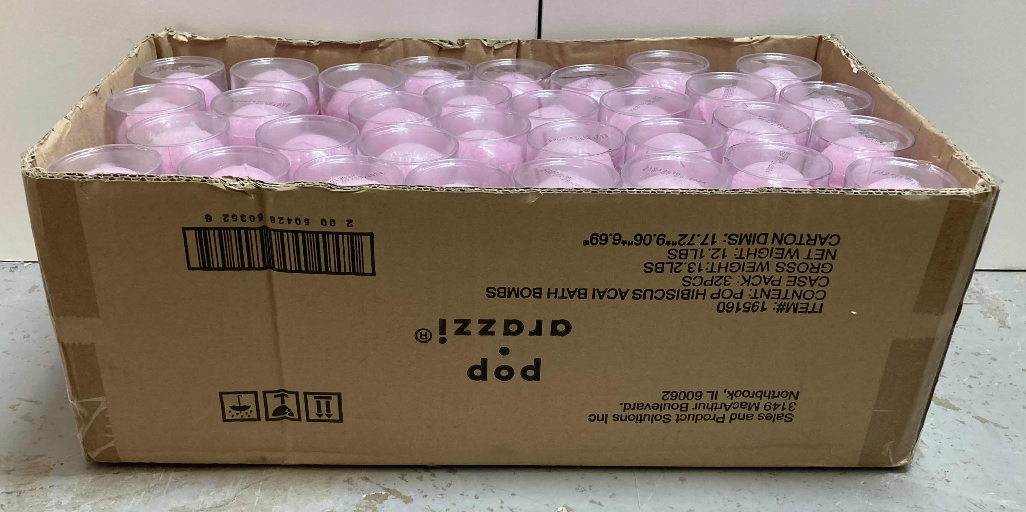 Photo 1 of NEW POP-ARAZZI HIBISCUS & ACAI BERRY BATH BOMBS 32PACK