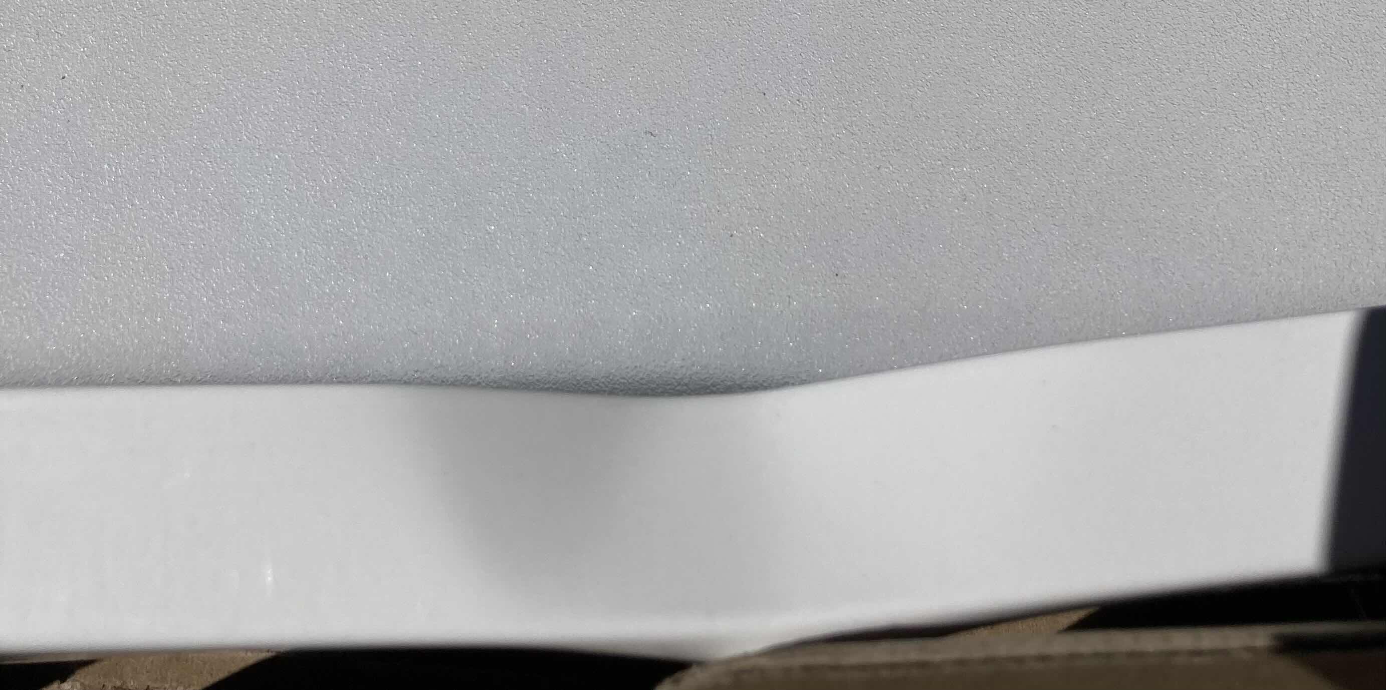 Photo 1 of LITHONIA LIGHTING IBE I-BEAM SERIES HIGH BAY SUSPENDED MOUNT WHITE FINISH LED LIGHT FIXTURE 40K MODEL IBE12LMMVOLT