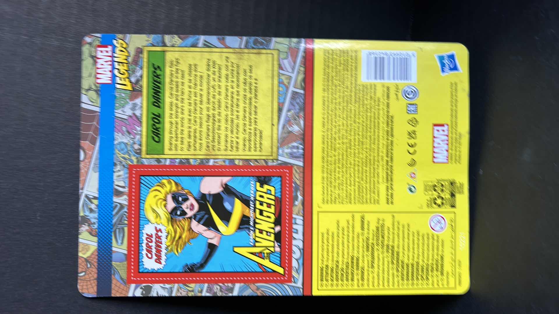 Photo 1 of BRAND NEW KENNER MARVEL LEGENDS THE AVENGERS- CAROL DANVERS