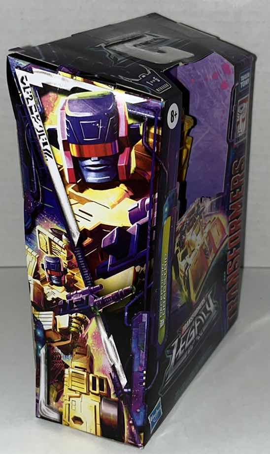 Photo 1 of BRAND NEW HASBRO TAKARA TOMY TRANSFORMERS LEGACY, DECEPTICON “DRAGSTRIP” (1)