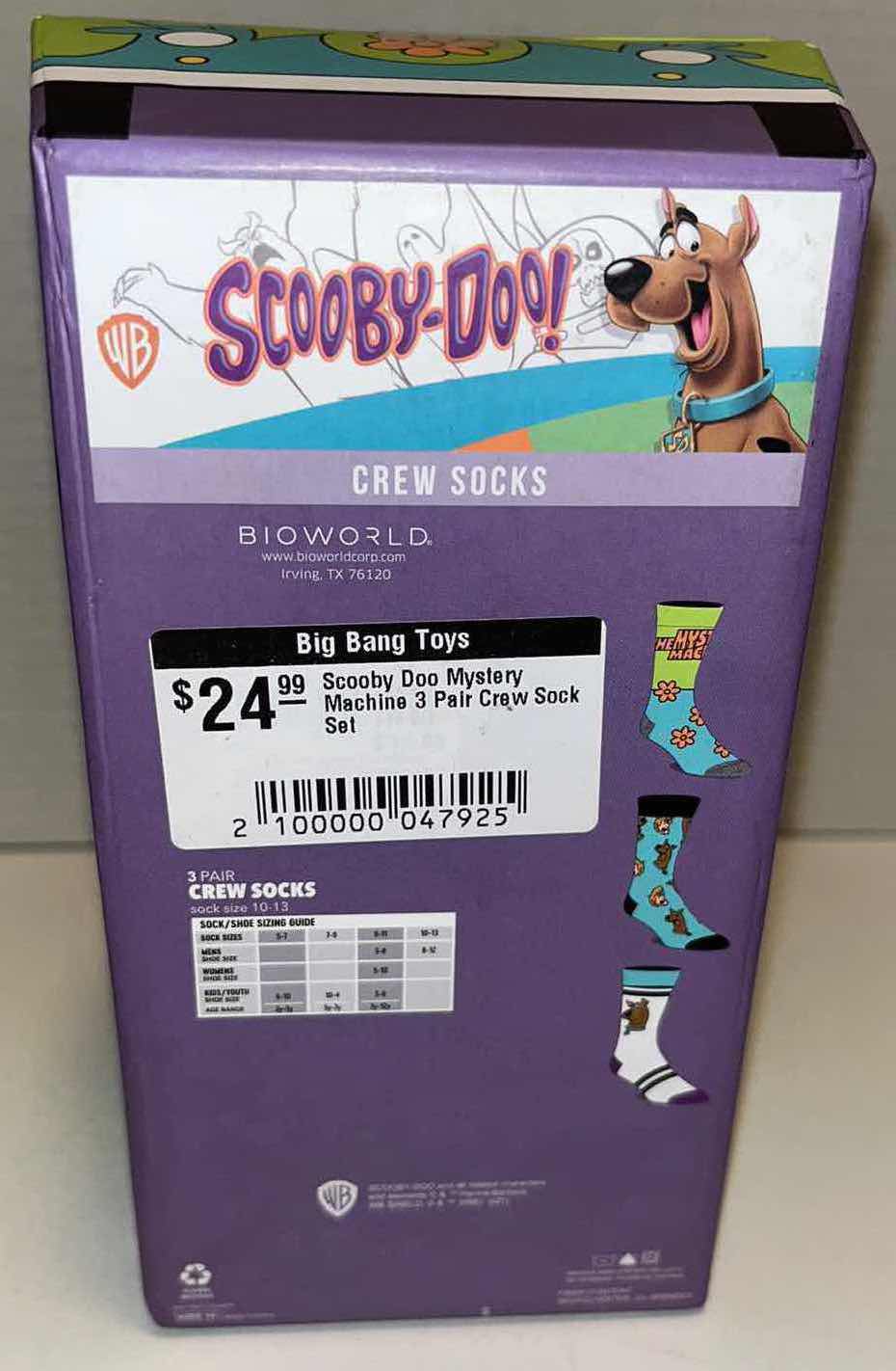 Photo 1 of NEW BIOWORLD SCOOBY-DOO MYSTERY MACHINE 3 PAIR CREW SOCK SET (1)