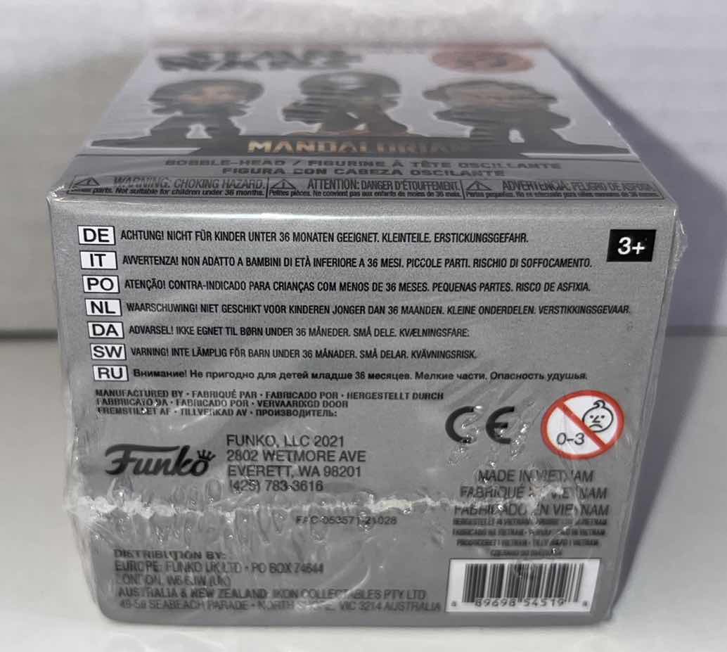 Photo 1 of NEW FUNKO SPECIALTY SERIES, STAR WARS THE MANDALORIAN MYSTERY MINIS BOBBLE-HEADS (2)