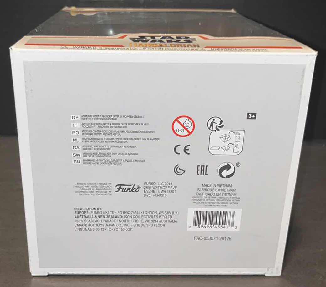 Photo 1 of NEW FUNKO POP! STAR WARS VINYL BOBBLE-HEAD, #358 THE MANDALORIAN ON BLURRG (LARGE BOX)