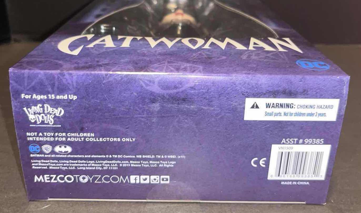 Photo 1 of NEW MEZCO TOYZ LIVING DEAD DOLLS, 10” DC CATWOMAN