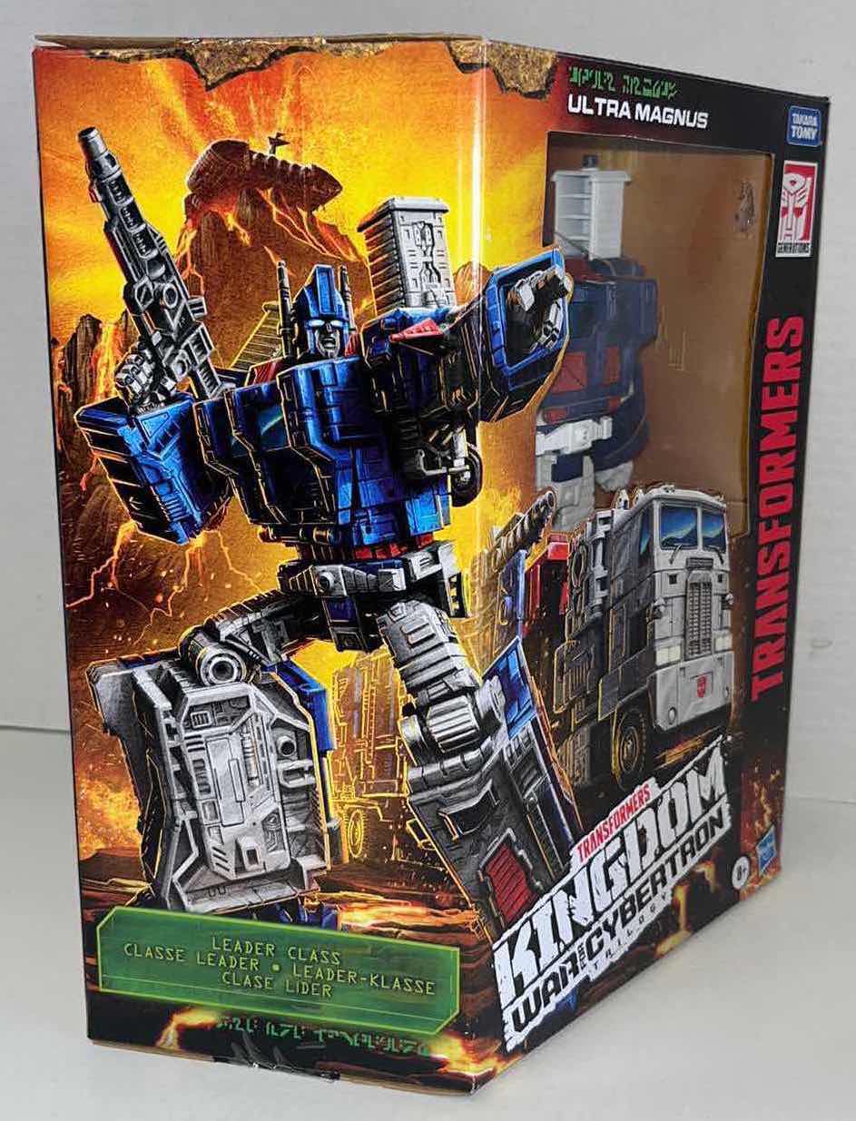 Photo 1 of NEW HASBRO TAKARA TOMY TRANSFORMERS KINGDOM WAR FOR CYBERTRON TRILOGY, “ULTRA MAGNUS” $60.00