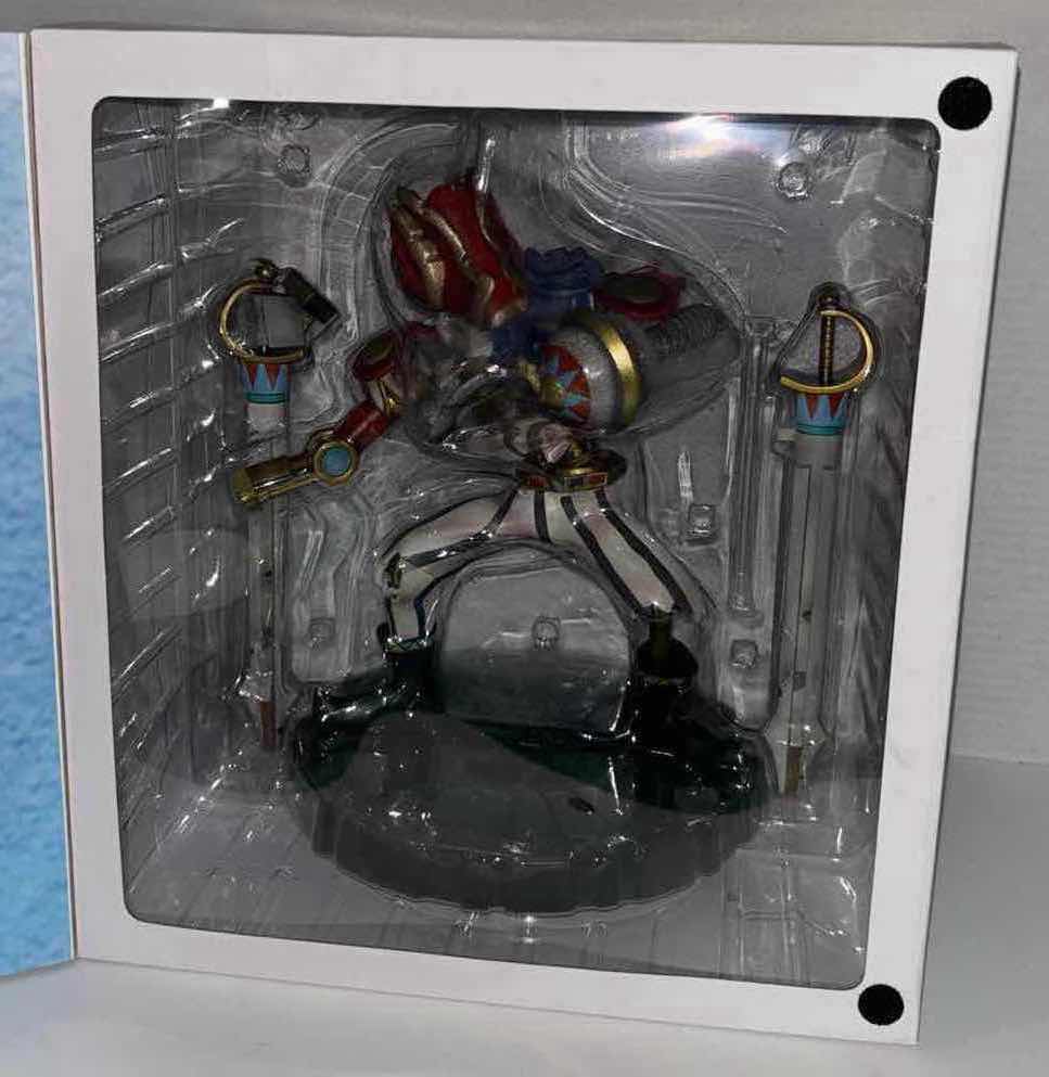 Photo 1 of NEW DARK HORSE DELUXE THE LEGEND OF ZELDA SKYWARD SWORD FIGURE: “SCERVO” $125.00