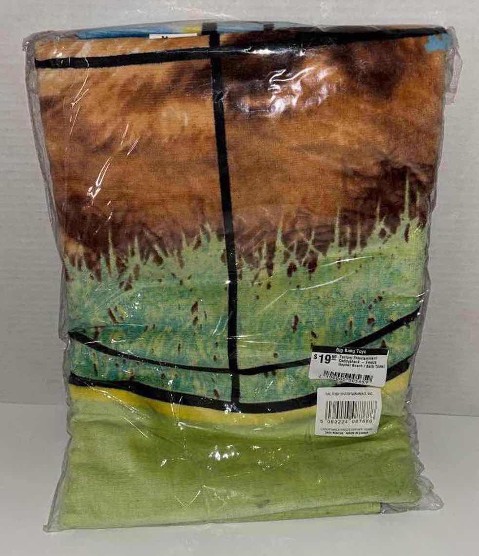 Photo 1 of BRAND NEW FACTORY ENTERTAINMENT CADDYSHACK “FREEZE GOPHER” 30” x 60” TOWEL