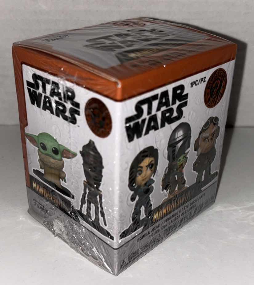 Photo 1 of NEW FUNKO MYSTERY MINIS BOBBLE-HEAD FIGURINE, STAR WARS THE MANDALORIAN & MONOGRAM DISNEY SOFT TOUCH BAG CLIP THE CHILD “LEVITATE”