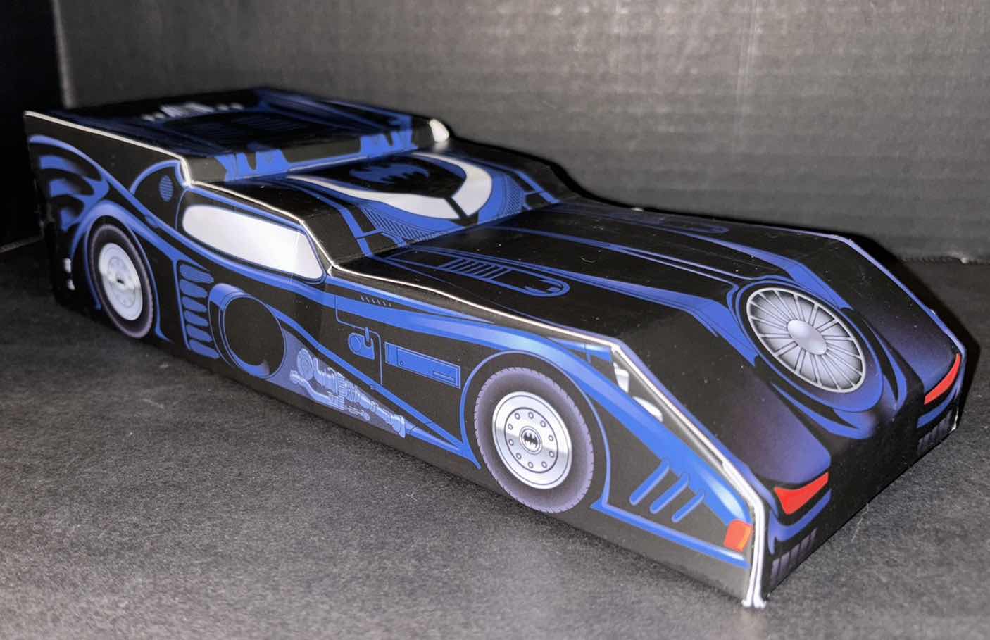 Photo 1 of NEW BIOWORLD DC COMICS BATMAN BATMOBILE 3-PACK CREW SOCKS FOR MEN, SIZE 8-12 