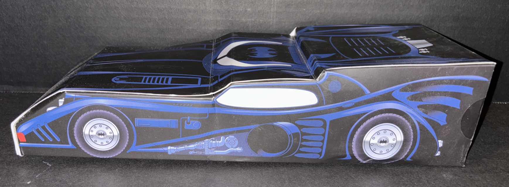 Photo 1 of NEW BIOWORLD DC COMICS BATMAN BATMOBILE 3-PACK CREW SOCKS FOR MEN, SIZE 8-12 