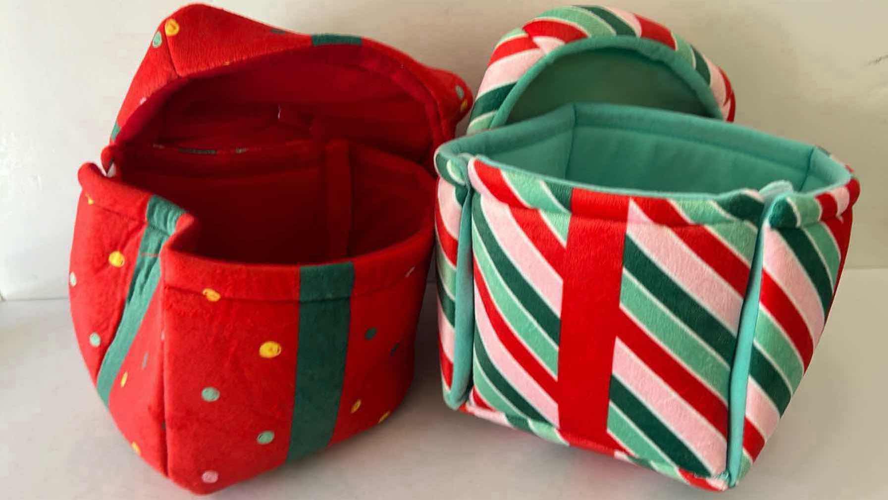 Photo 2 of 2-SOFT CHRISTMAS PACKAGES DOG CHEW TOYS