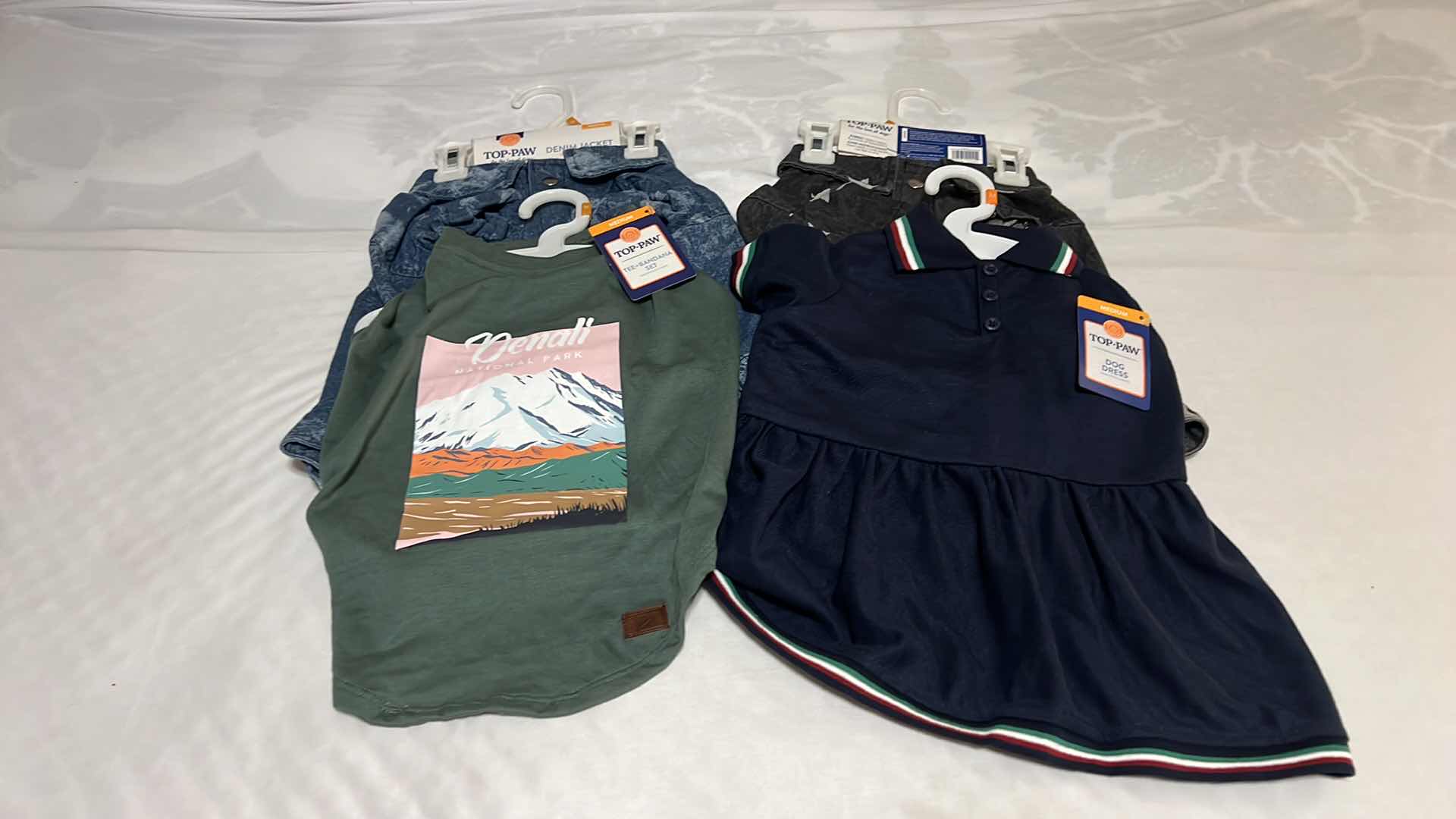 Photo 1 of 4-MEDIUM TOP-PAW DOG CLOTHING