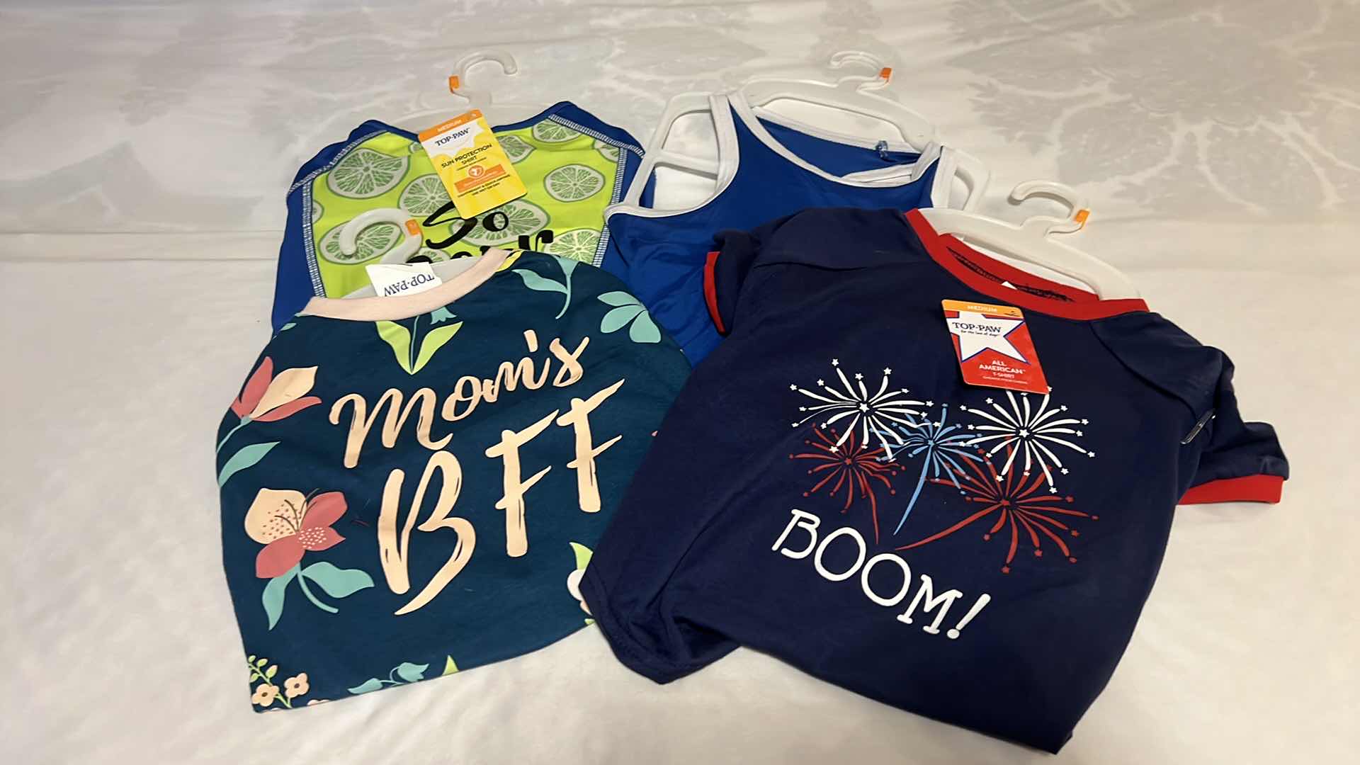 Photo 1 of 4-MEDIUM TOP-PAW DOG CLOTHING