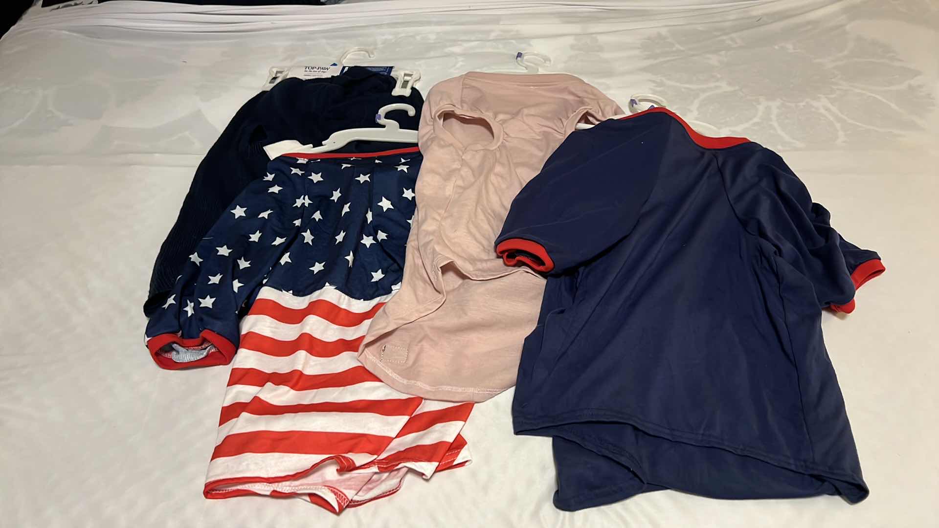 Photo 1 of 4-EXTRA LARGE TOP-PAW DOG CLOTHING