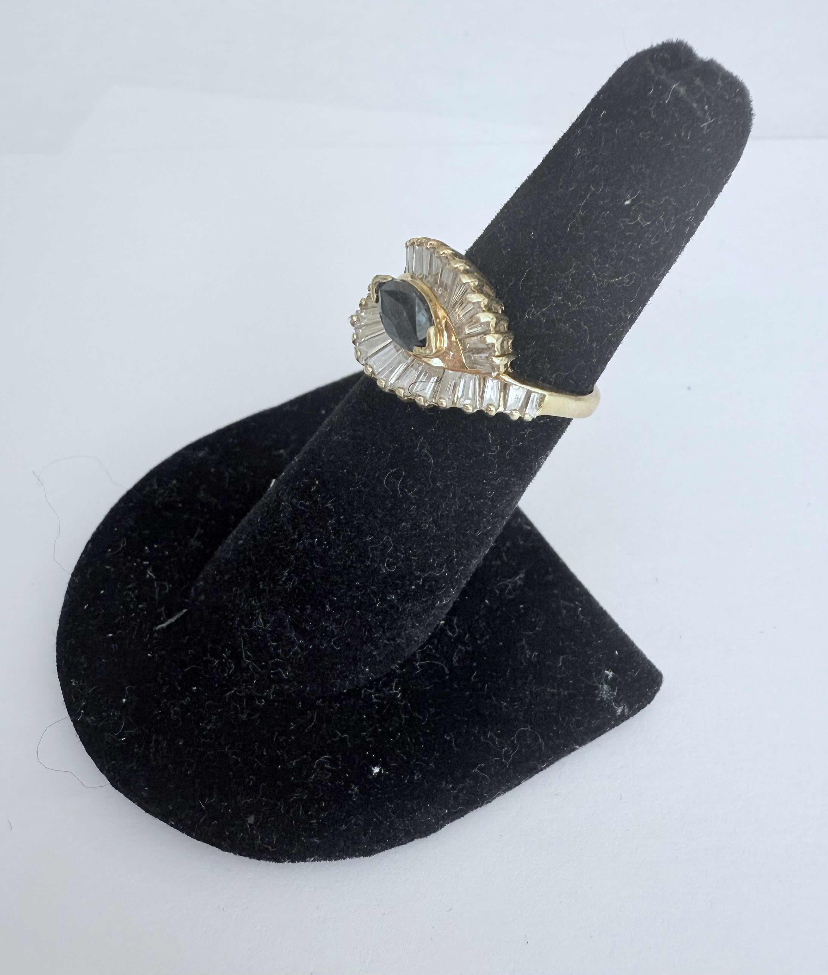 Photo 1 of 18K YELLOW GOLD W 0.80 BLUE SAPPHIRE & 2.00 DIAMOND RING W INSURANCE APPRAISAL (APPROX SIZE 6/7)  TTL GRAMS 5.91 ITEM #2010