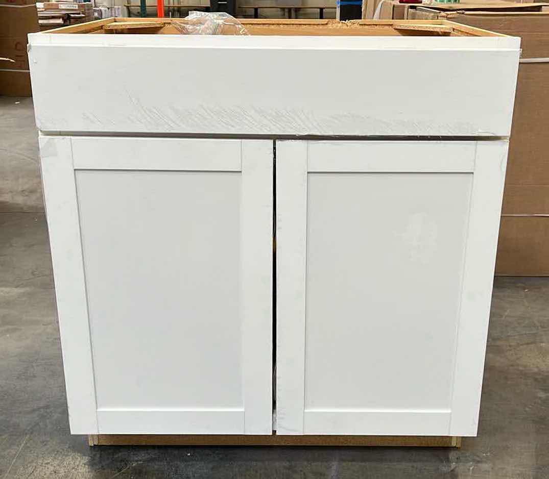 Photo 1 of ARISTOKRAFT BERLLIN WHITE 2 DOOR 1 DRAWER W ROLLOUT TRAY 32.25” X 24” H35”